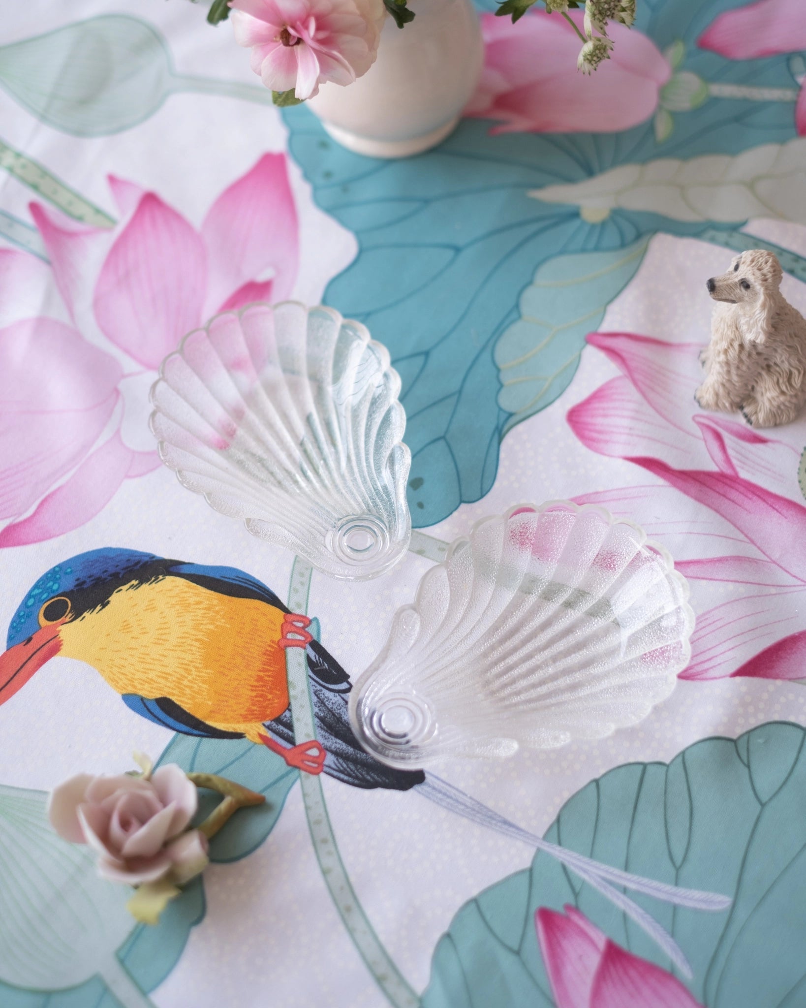 2 coupes coquillage vintage en verre givré - Silly & Billy