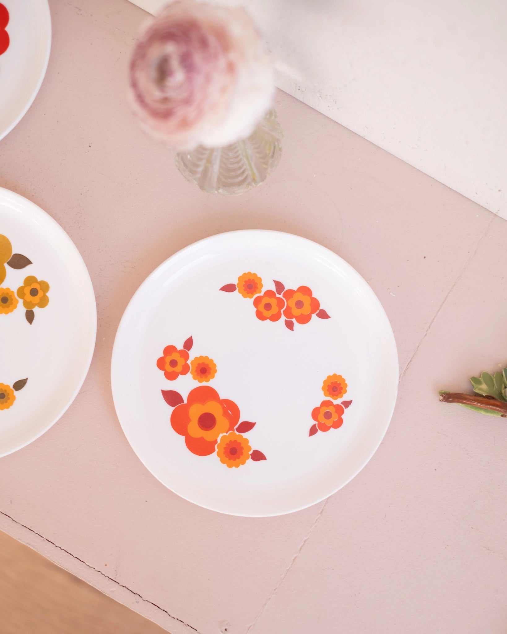 3 assiettes Arcopal vintage - Silly & Billy