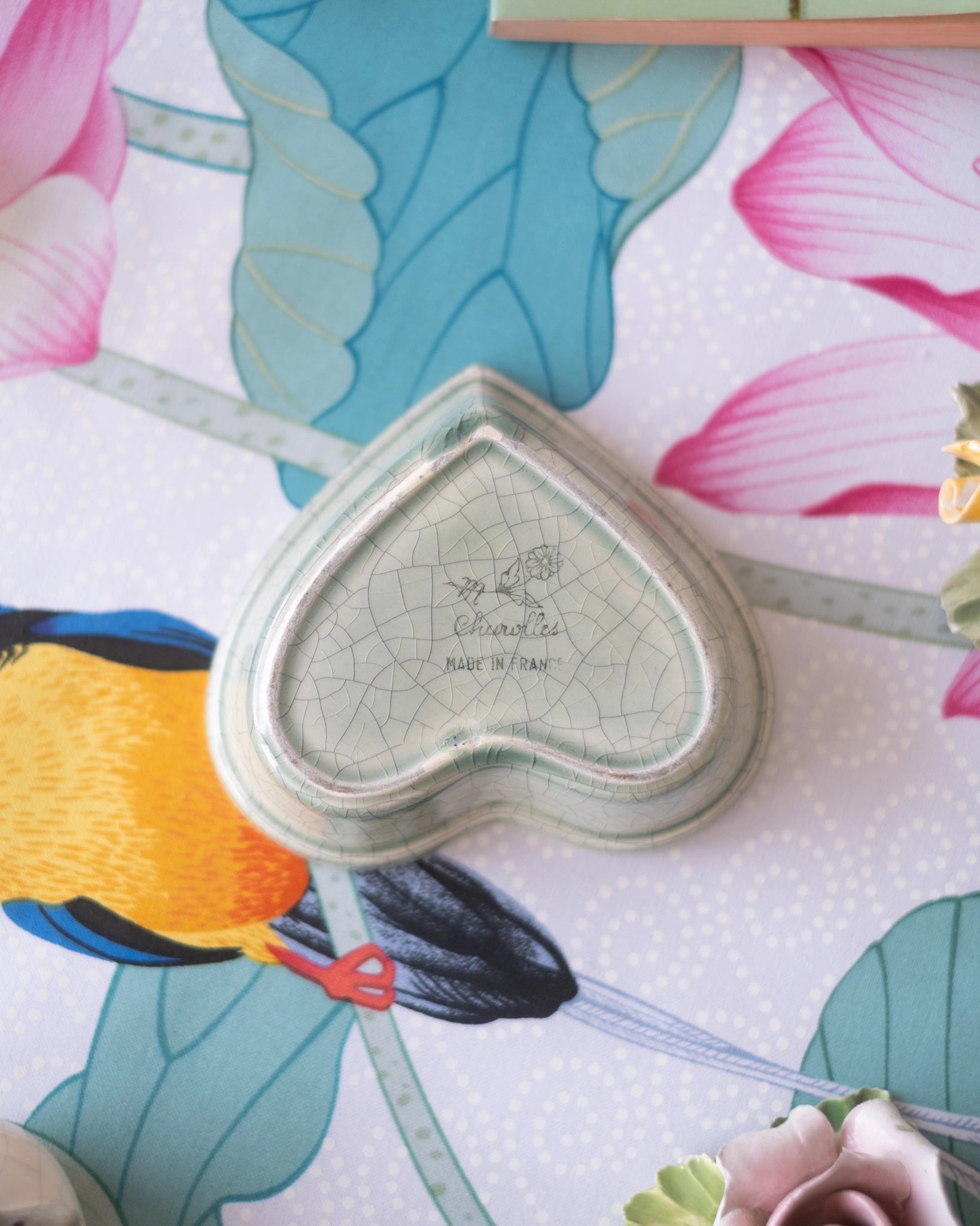 2 petits ramequins en faïence de Charolles