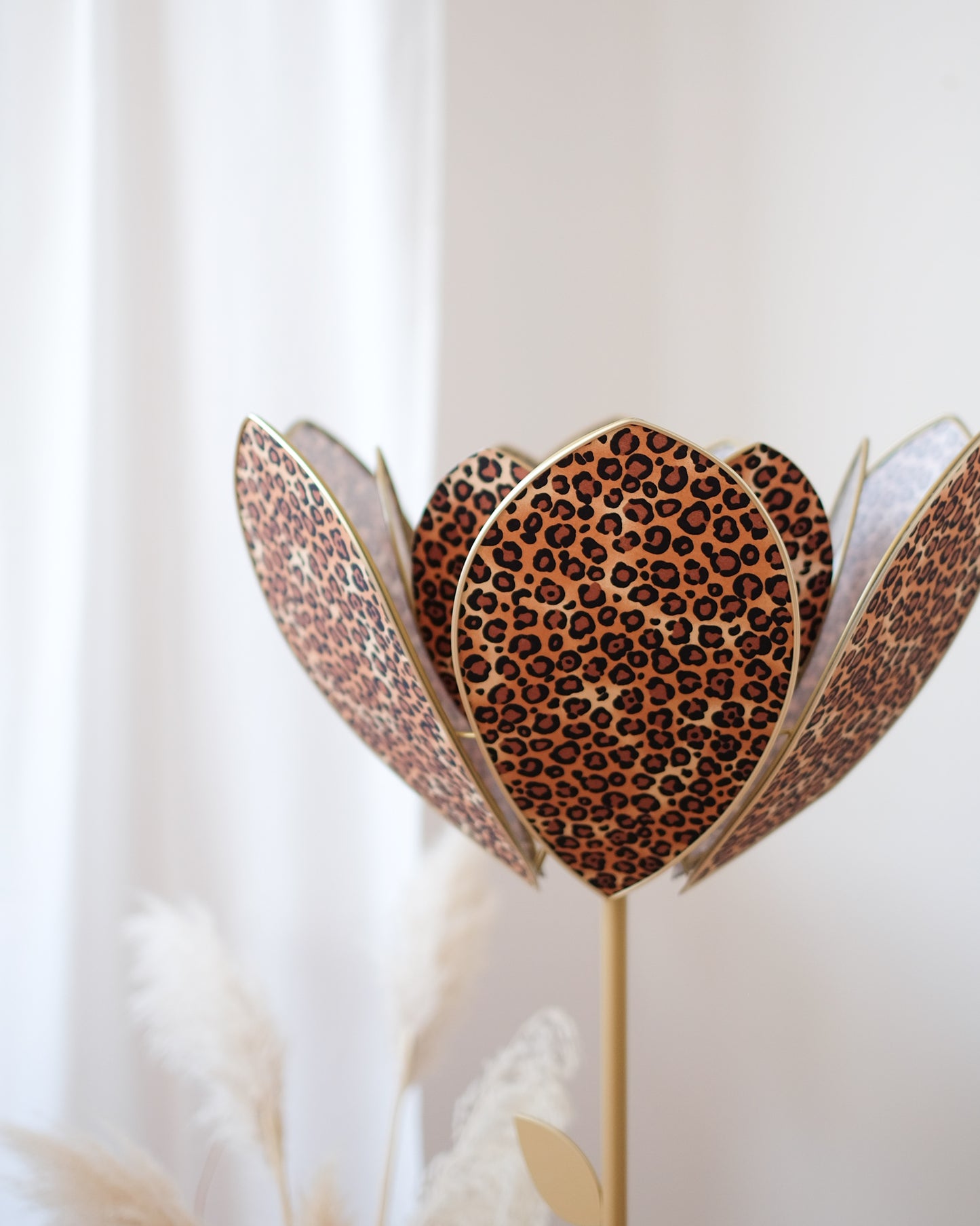Pied de lampadaire et abat-jour fleur double