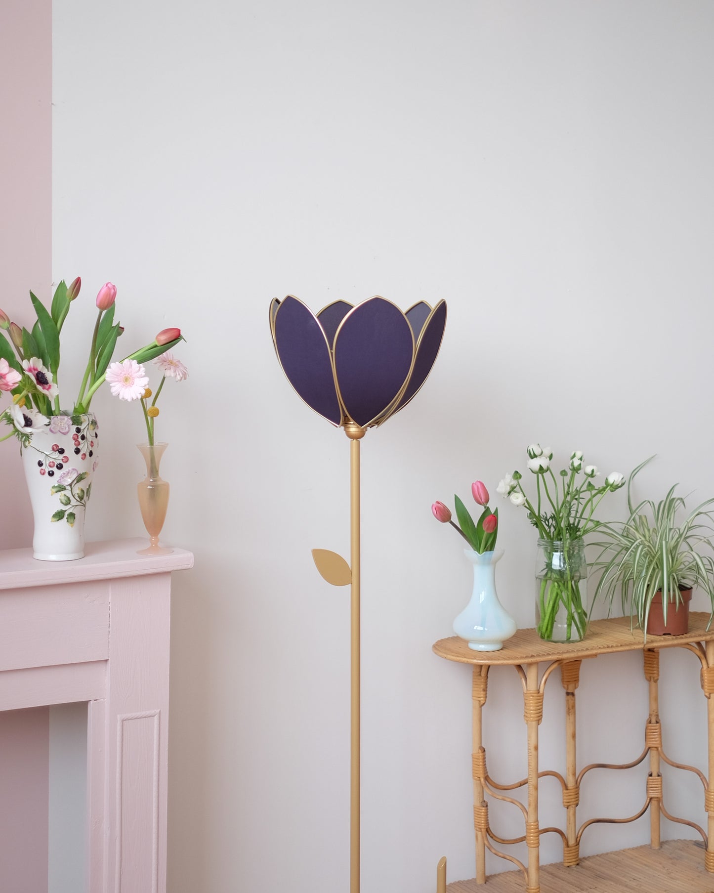 Pied de lampadaire et abat-jour fleur simple