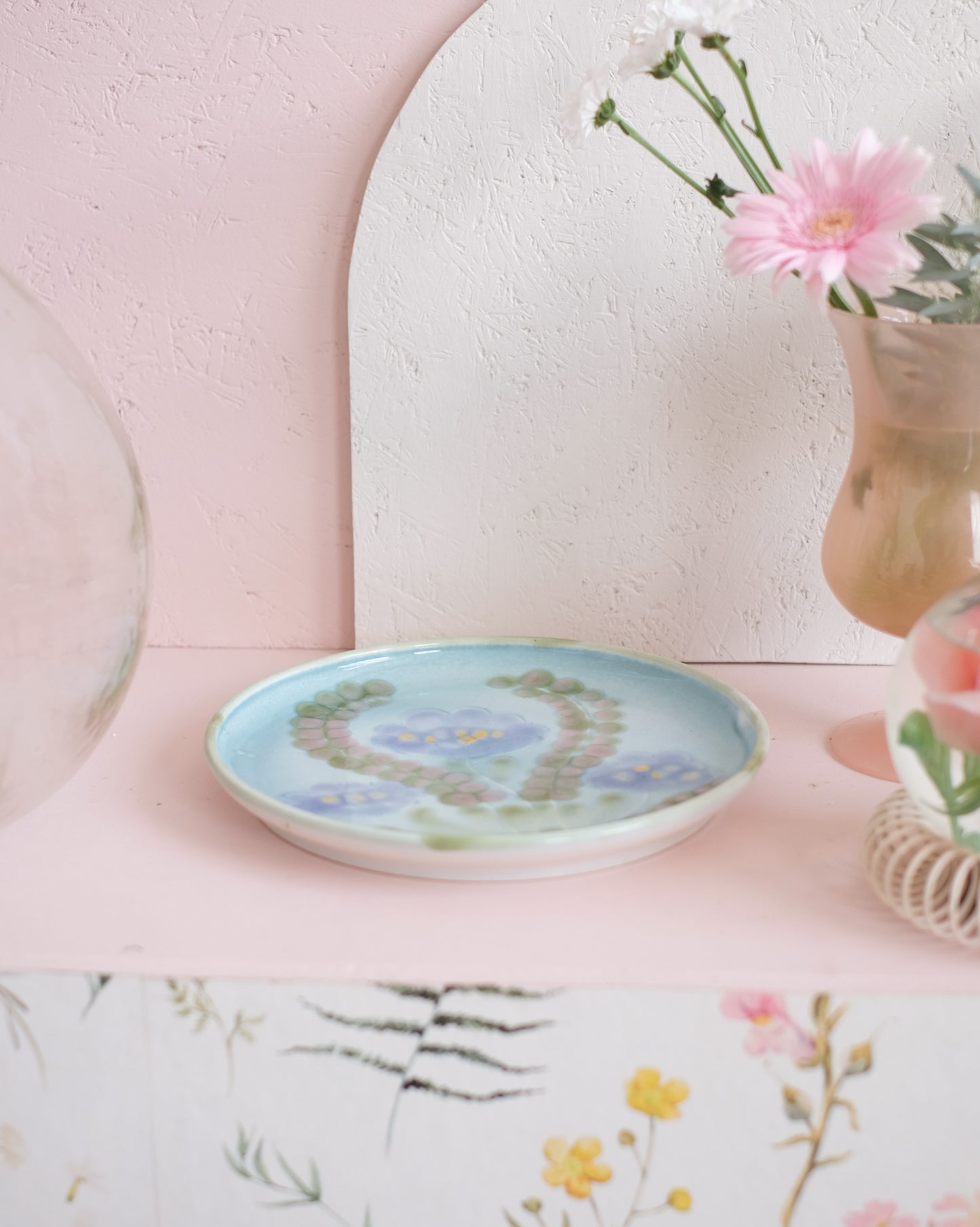 Plat en céramique fleuri #2