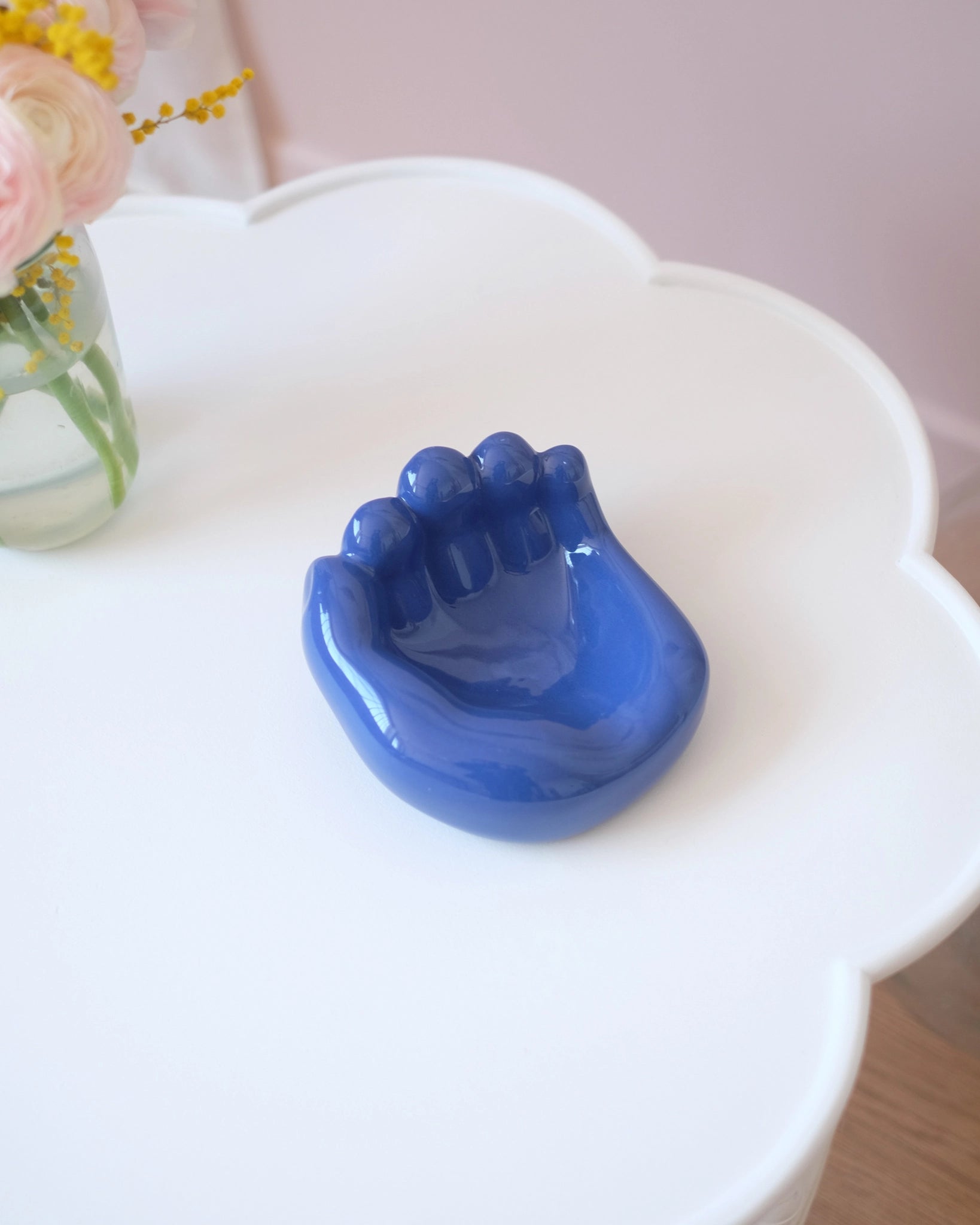Ancien vide-poche en céramique bleue