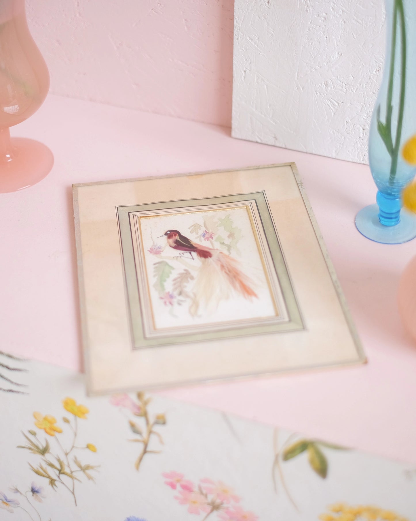 Petite gravure sous verre Oiseau rose
