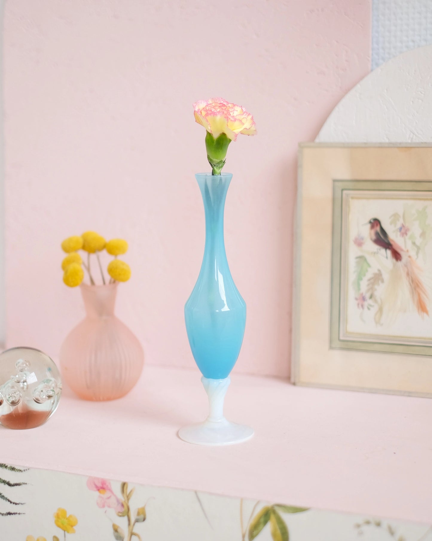 Ancien soliflore en opaline turquoise