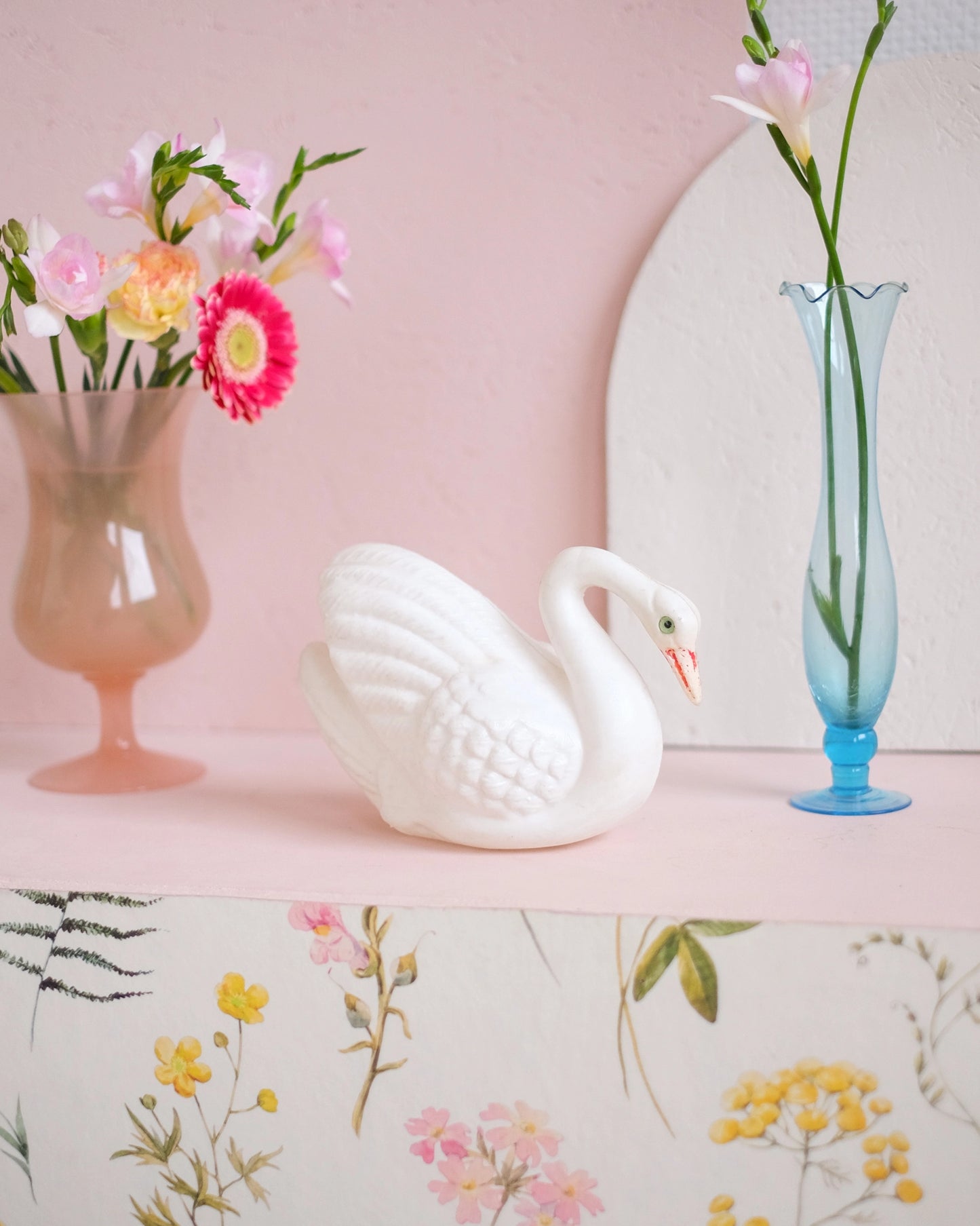 Anciens jouets cygnes