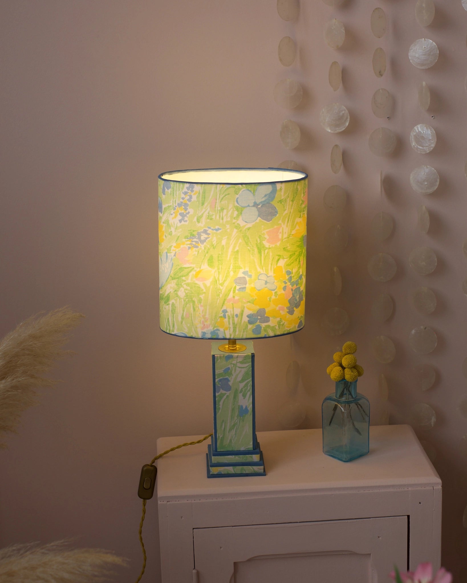 Grande lampe de table en tissu Années 80