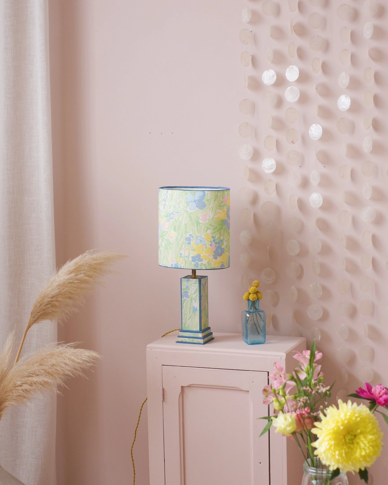 Grande lampe de table en tissu Années 80