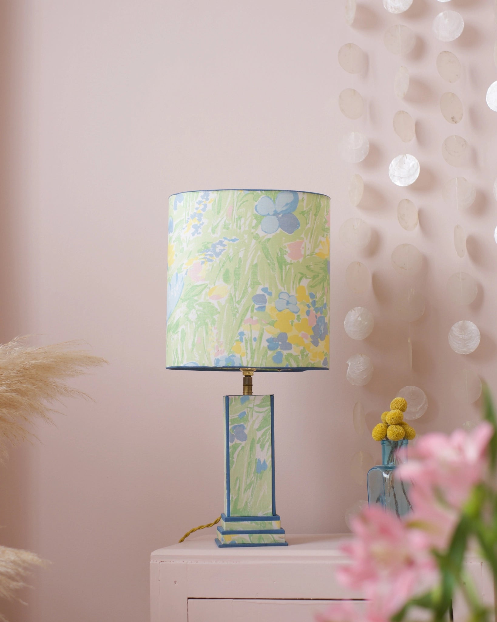 Grande lampe de table en tissu Années 80