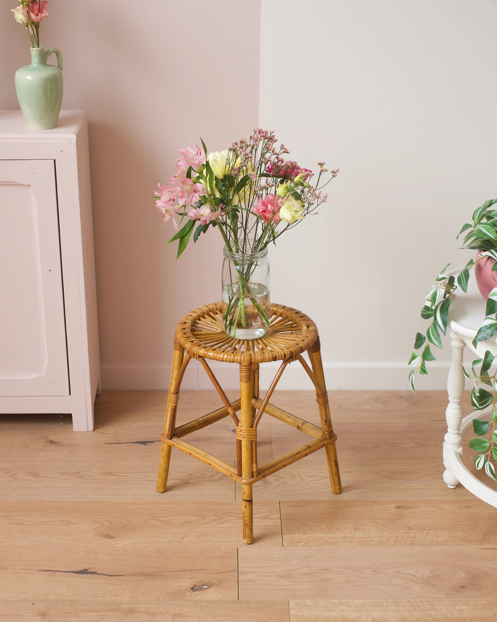 Tabouret vintage en rotin