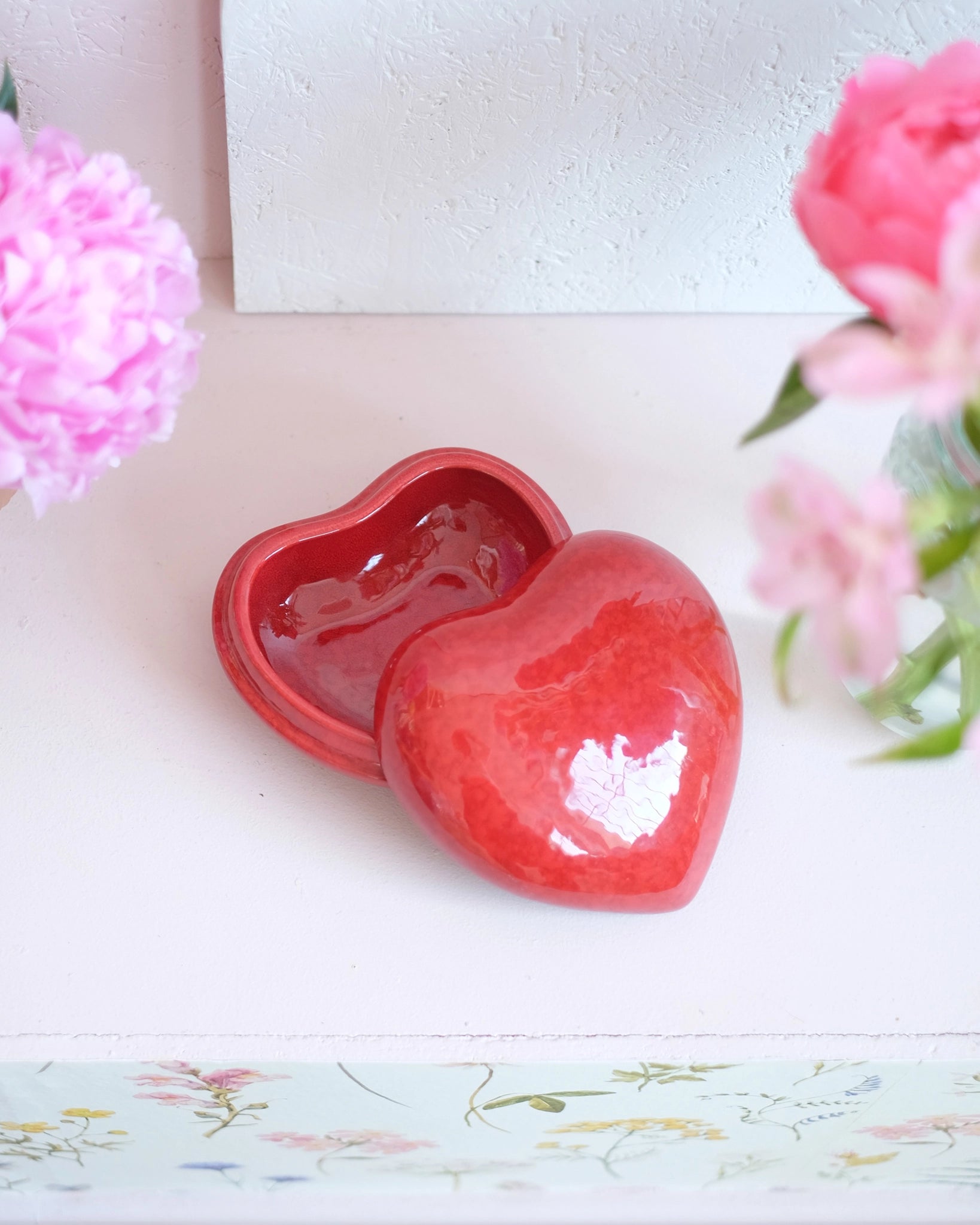 Coffret coeur en faïence de Charolles