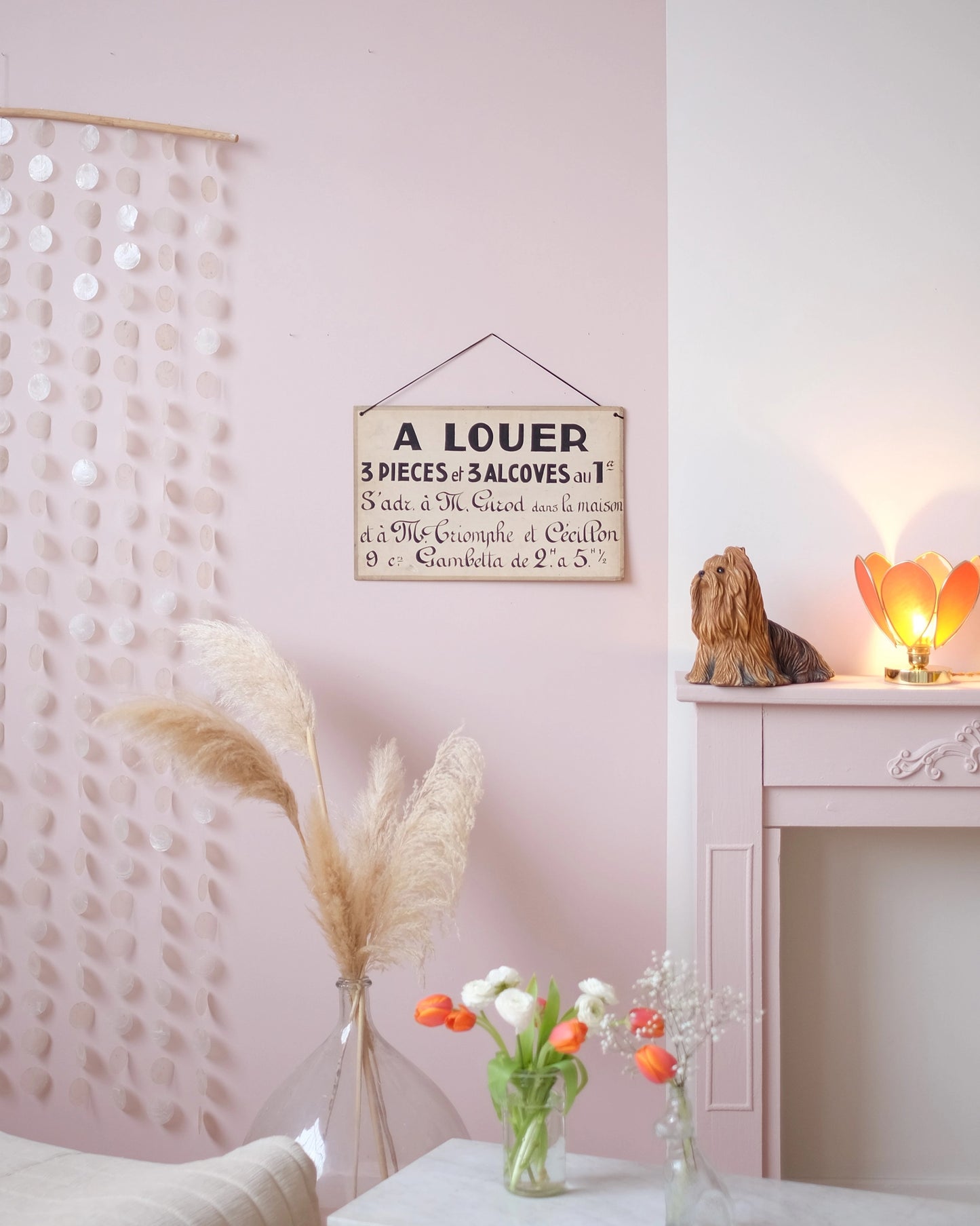 Ancienne pancarte "Appartement à louer"