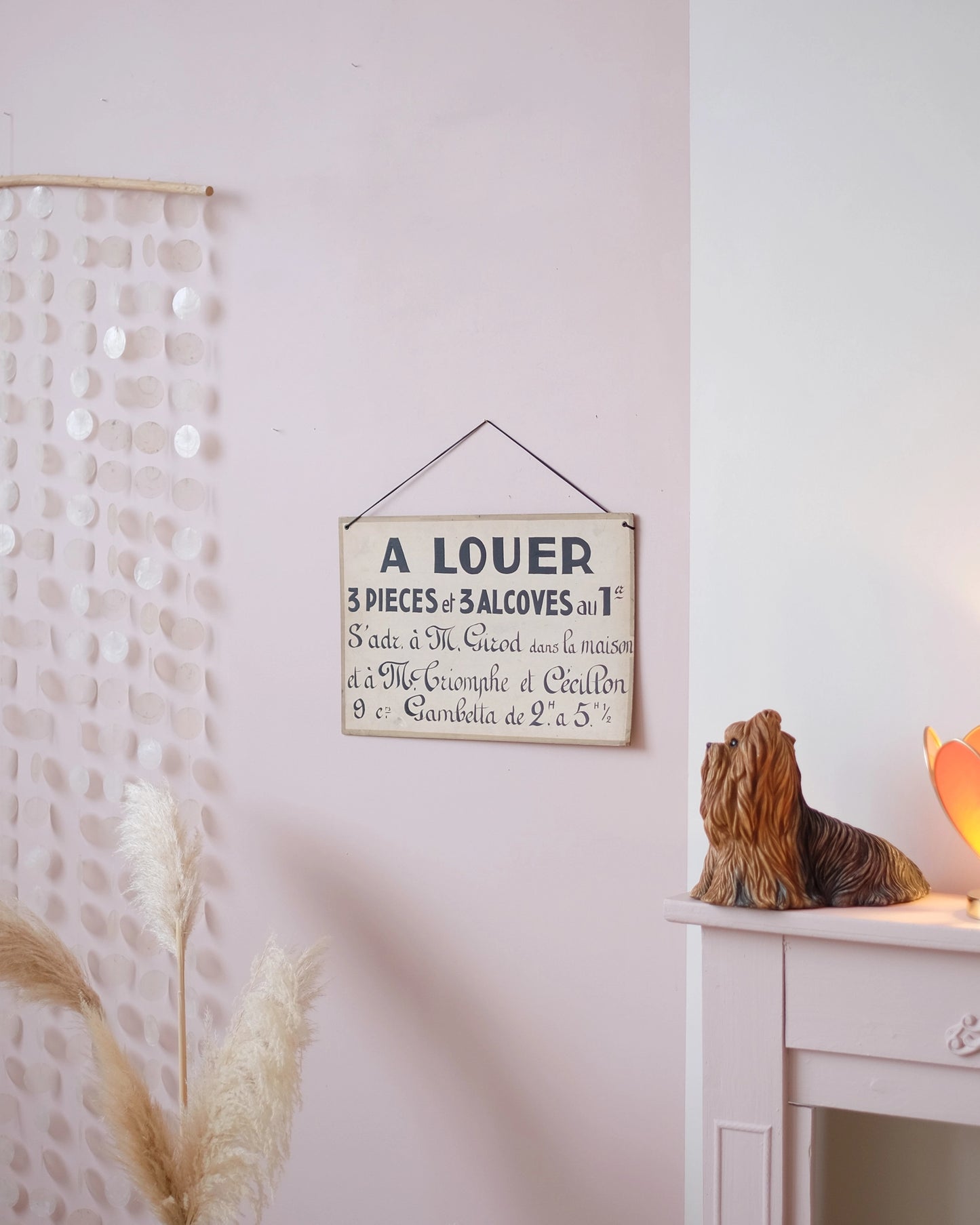 Ancienne pancarte "Appartement à louer"