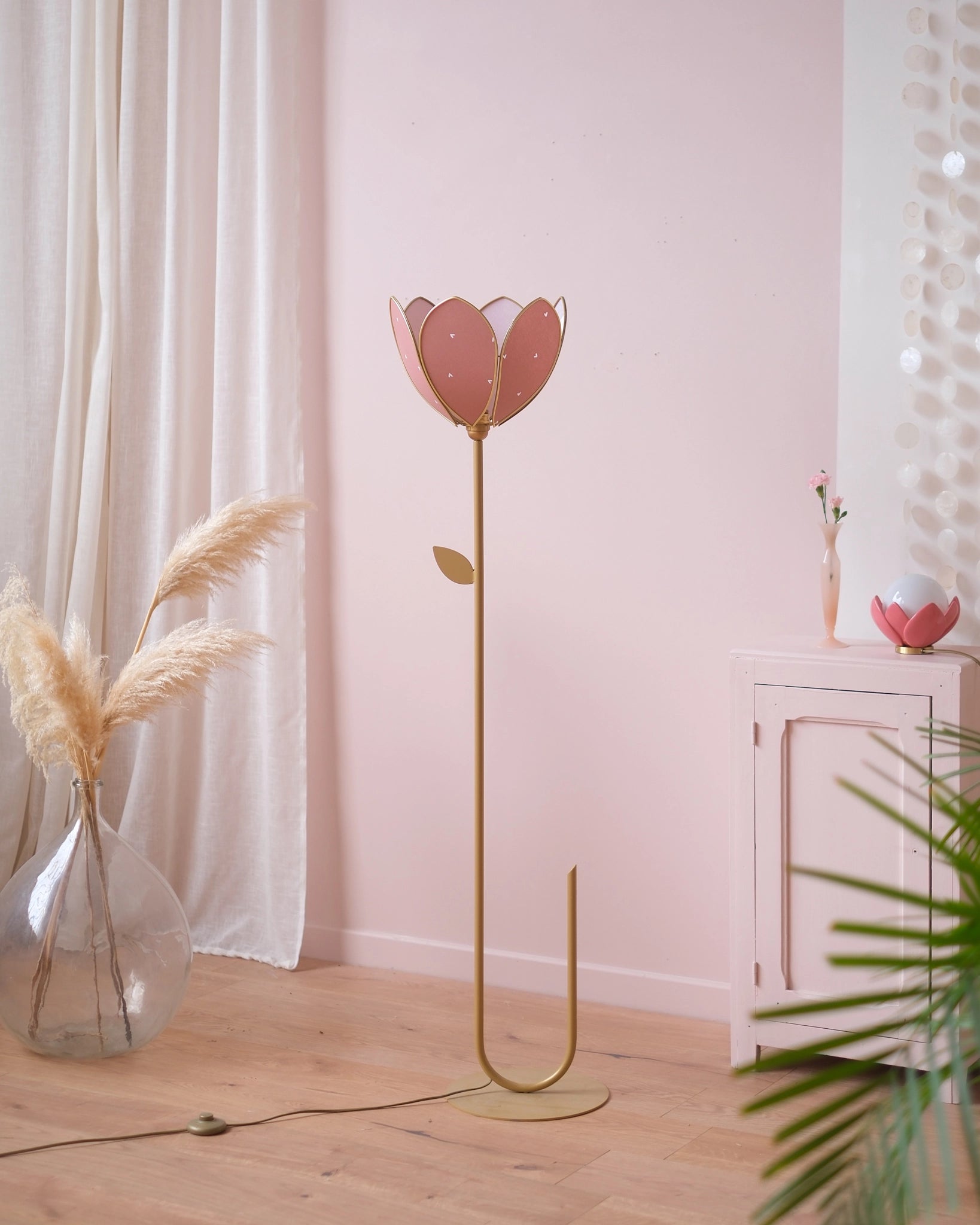 Pied de lampadaire et abat-jour fleur simple - Petits coeurs