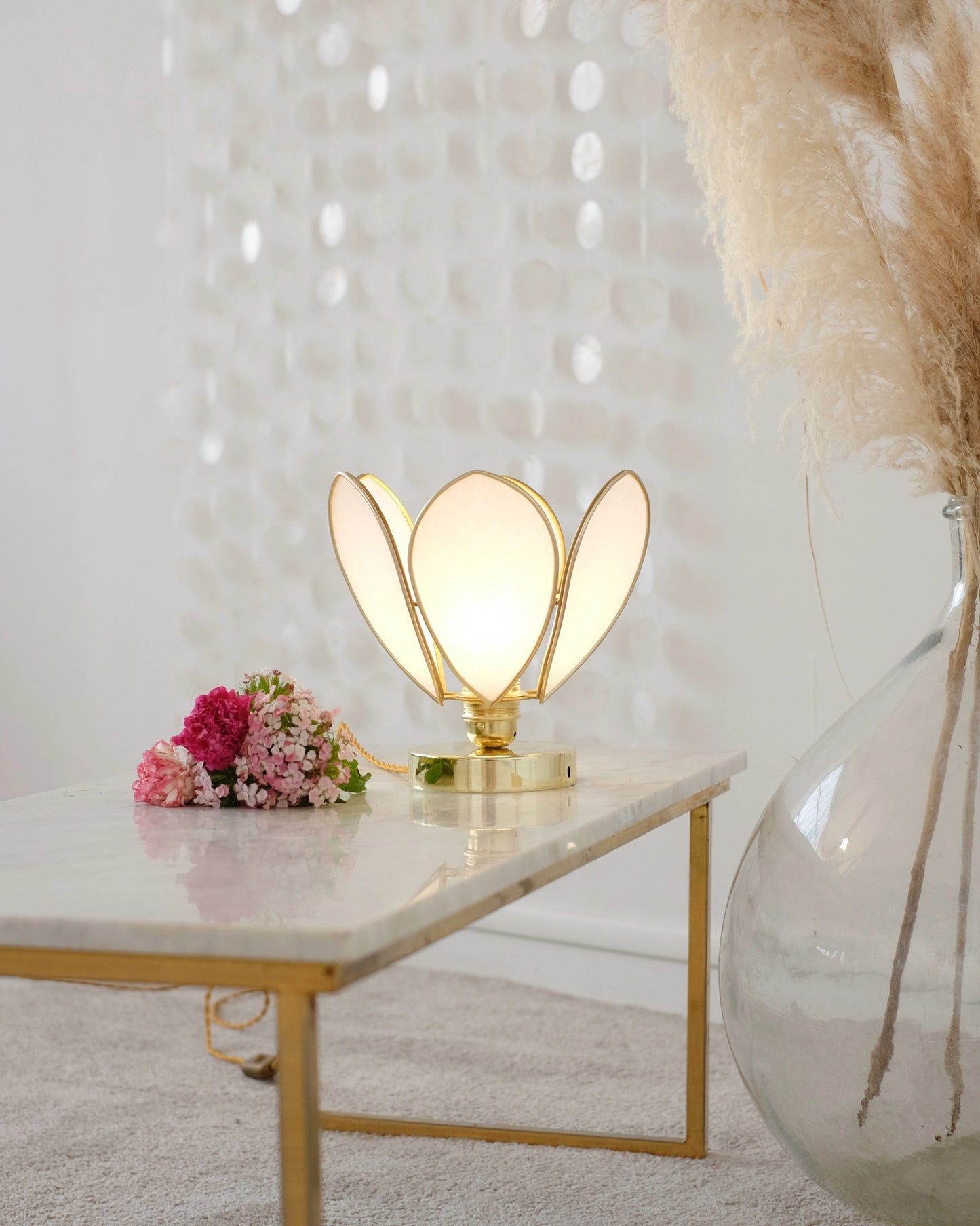 Lampe Fleur à poser - Rose nude et doré