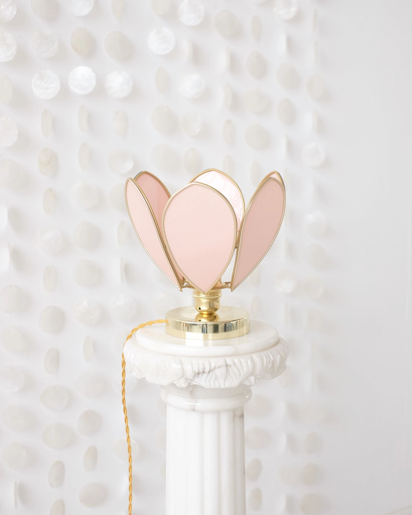 Lampe Fleur à poser - Blush et doré