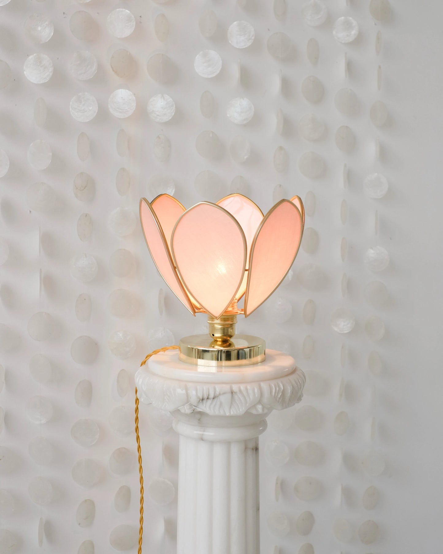 Lampe Fleur à poser - Blush et doré