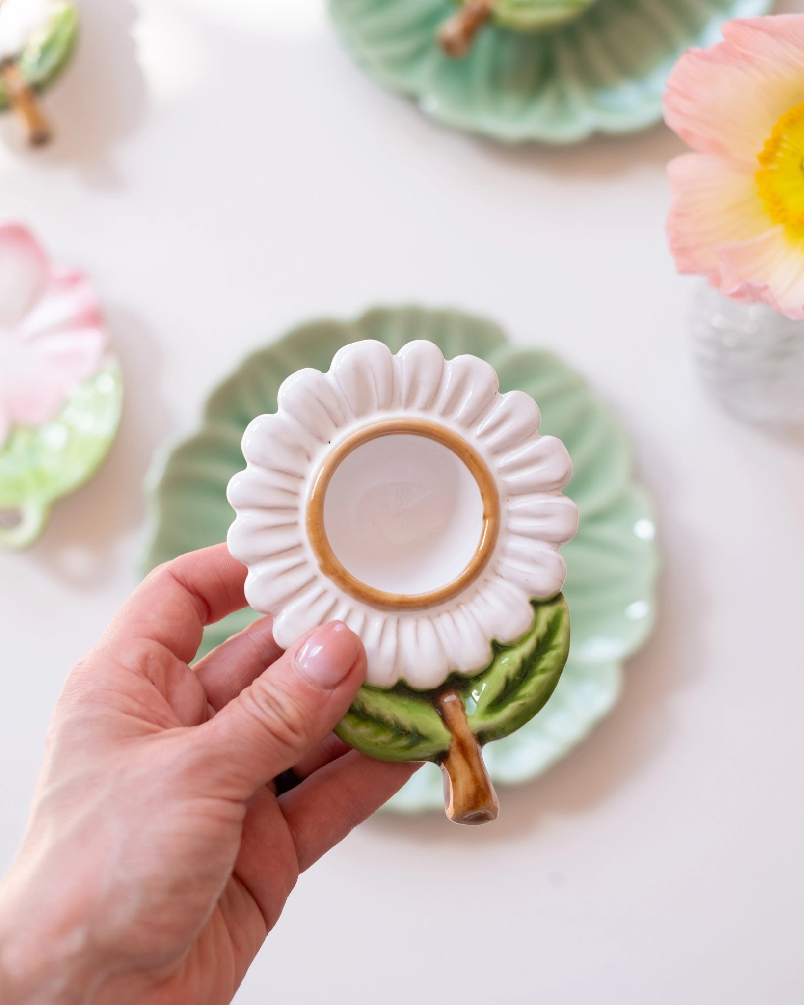 Ancien coquetier en céramique italienne - Silly & Billy