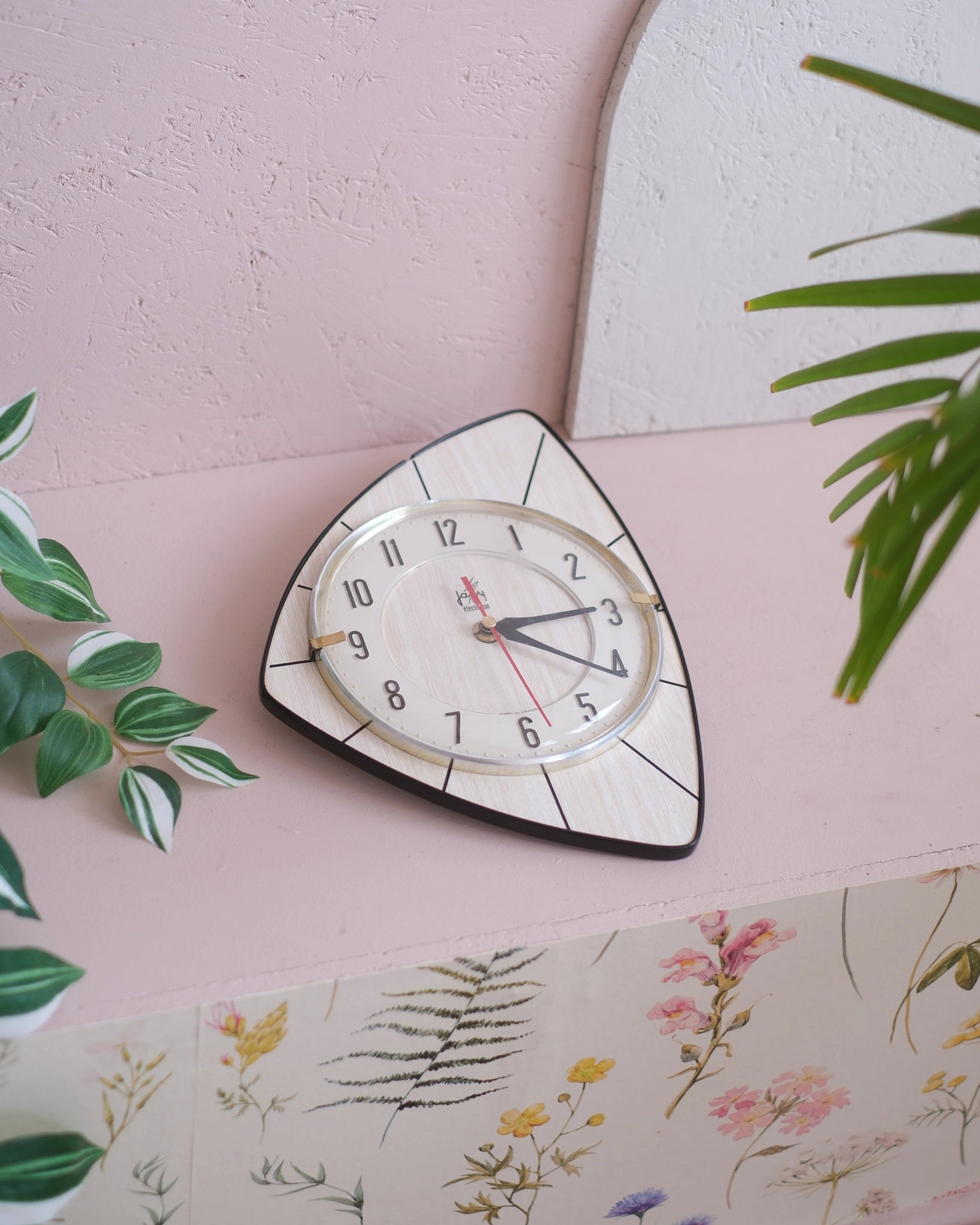 Ancienne horloge Japy électrique - Silly & Billy