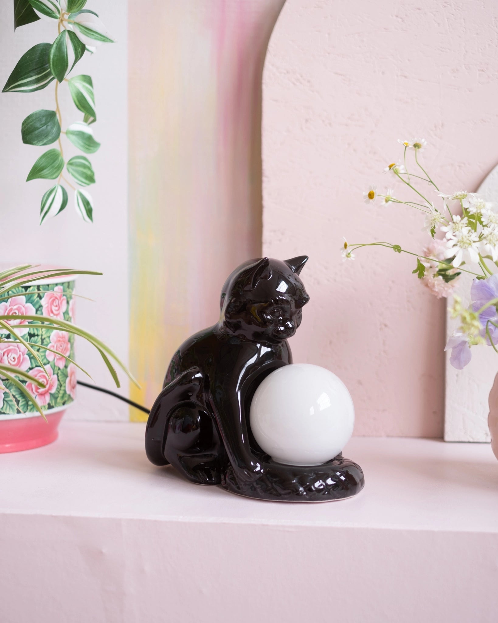 Ancienne lampe Chat en céramique noire et opaline - Silly & Billy