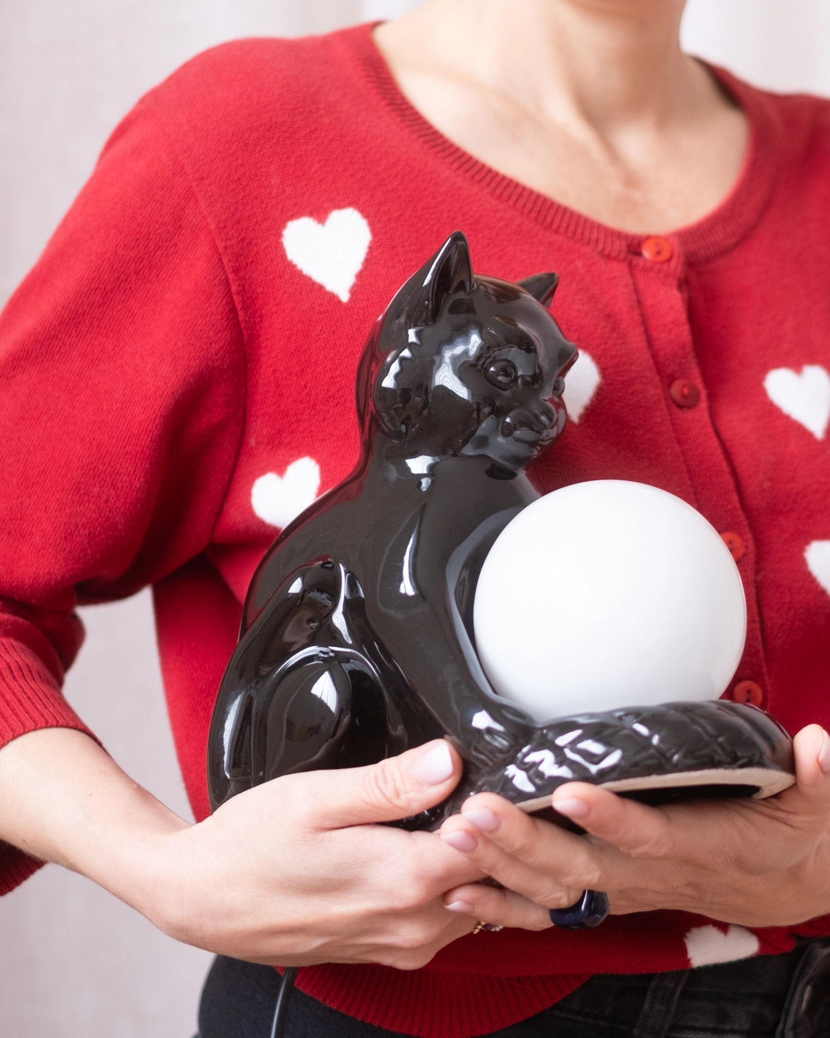Ancienne lampe Chat en céramique noire et opaline - Silly & Billy