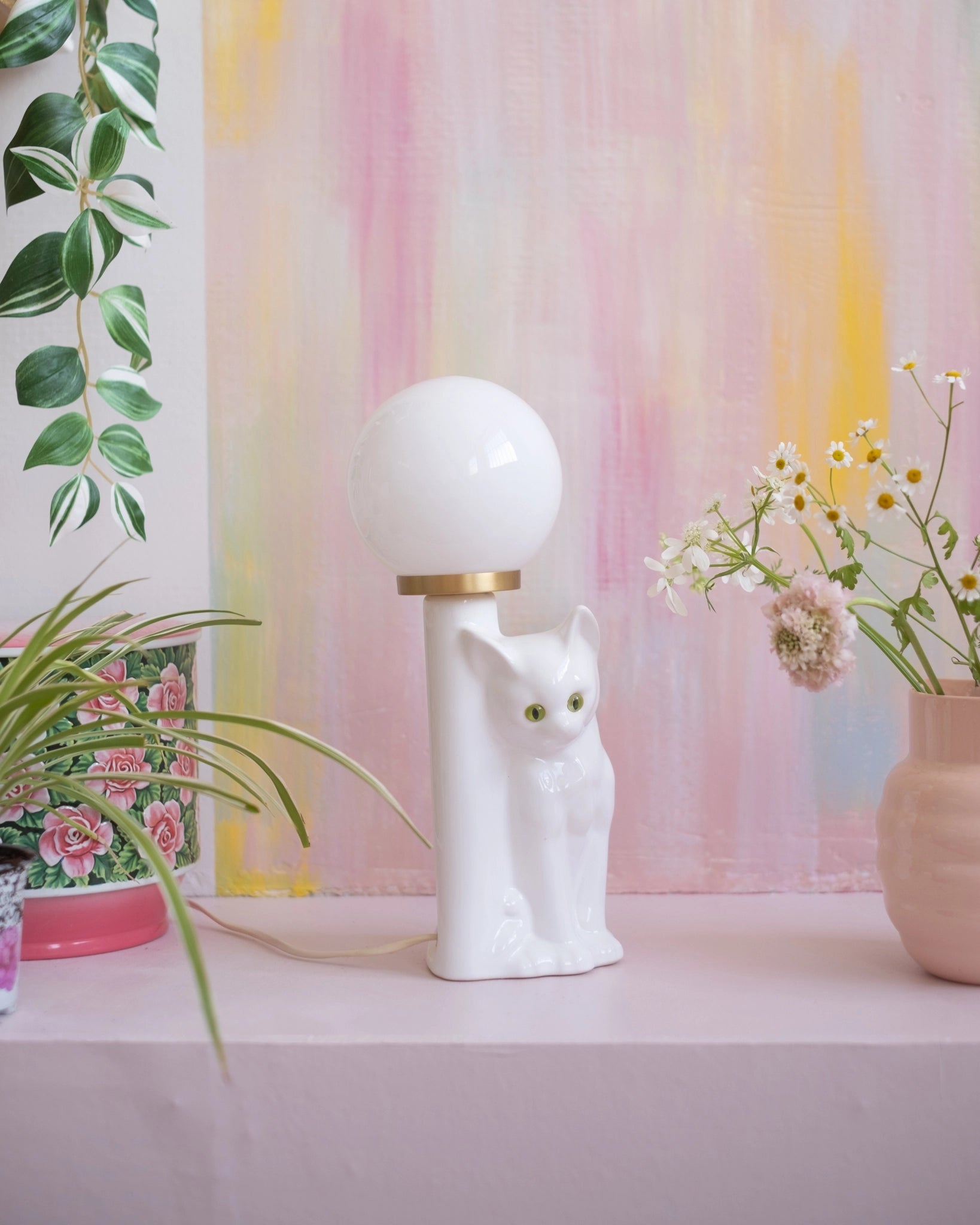 Ancienne lampe Chaton en céramique et opaline - Silly & Billy