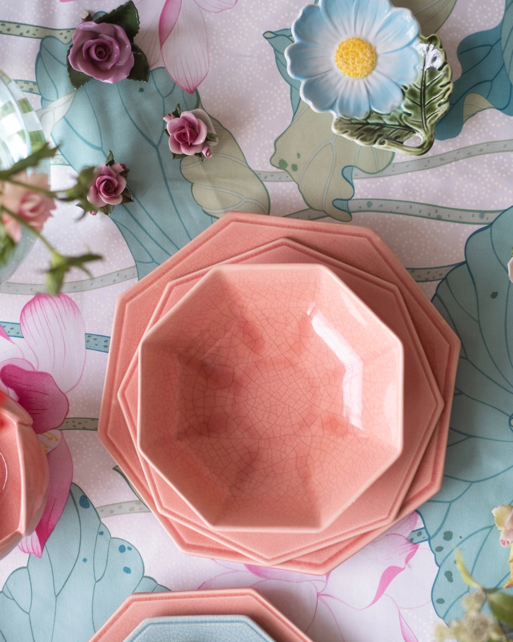 Coupe en faïence rose de Charolles - Silly & Billy