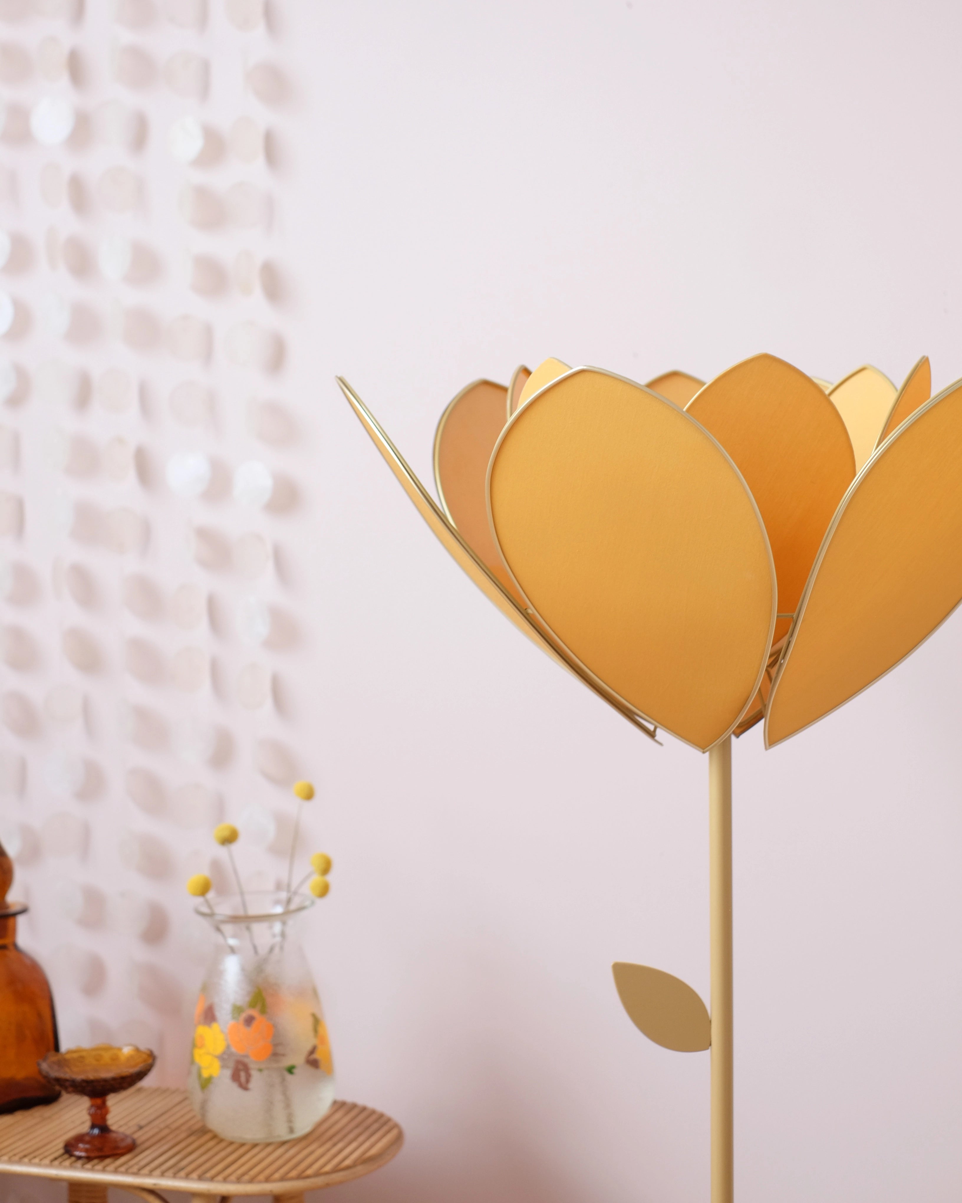 Pied de lampadaire et abat - jour fleur double - Honey - Silly & Billy