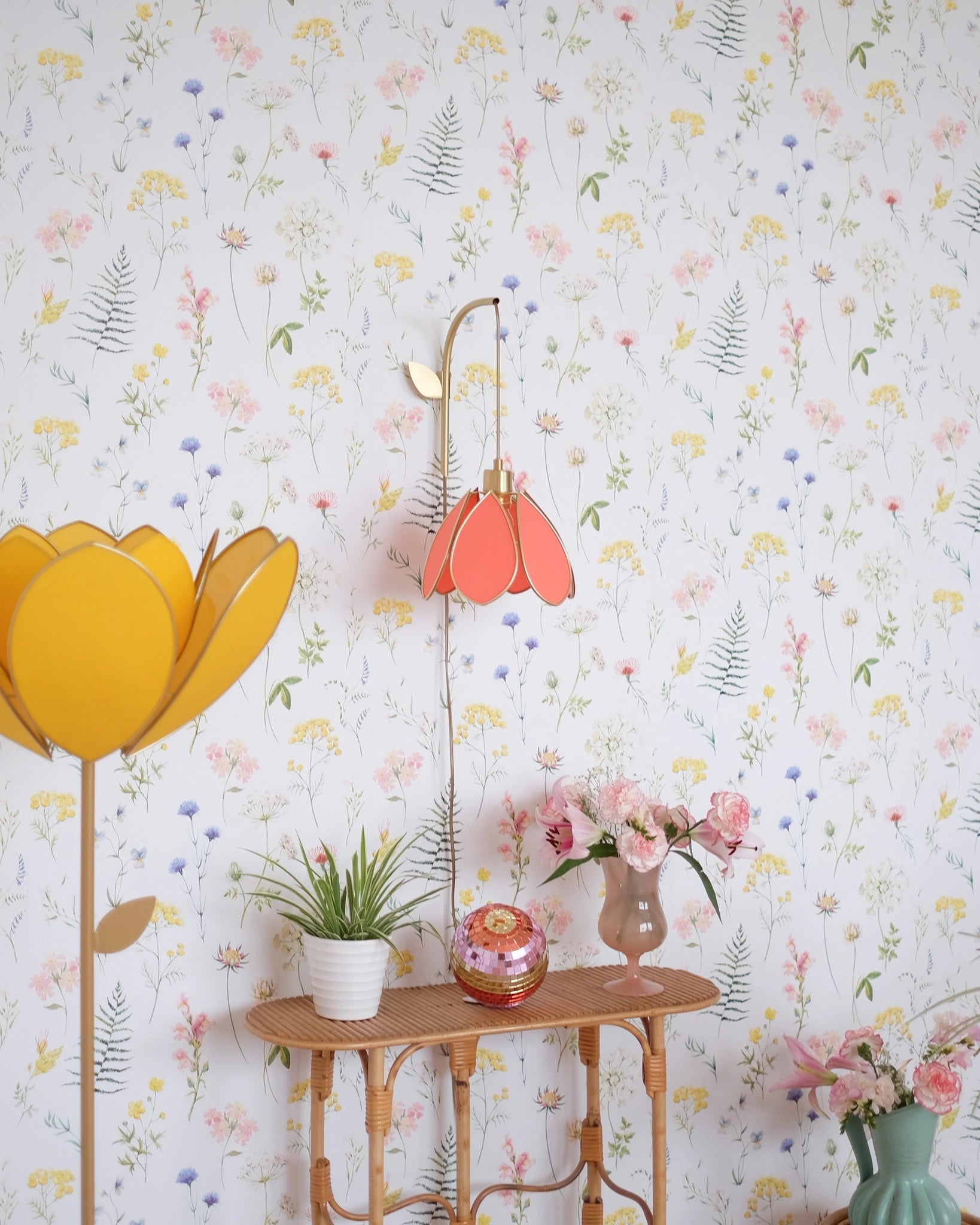 Support mural et baladeuse Fleur - Pamplemousse et doré - Silly & Billy