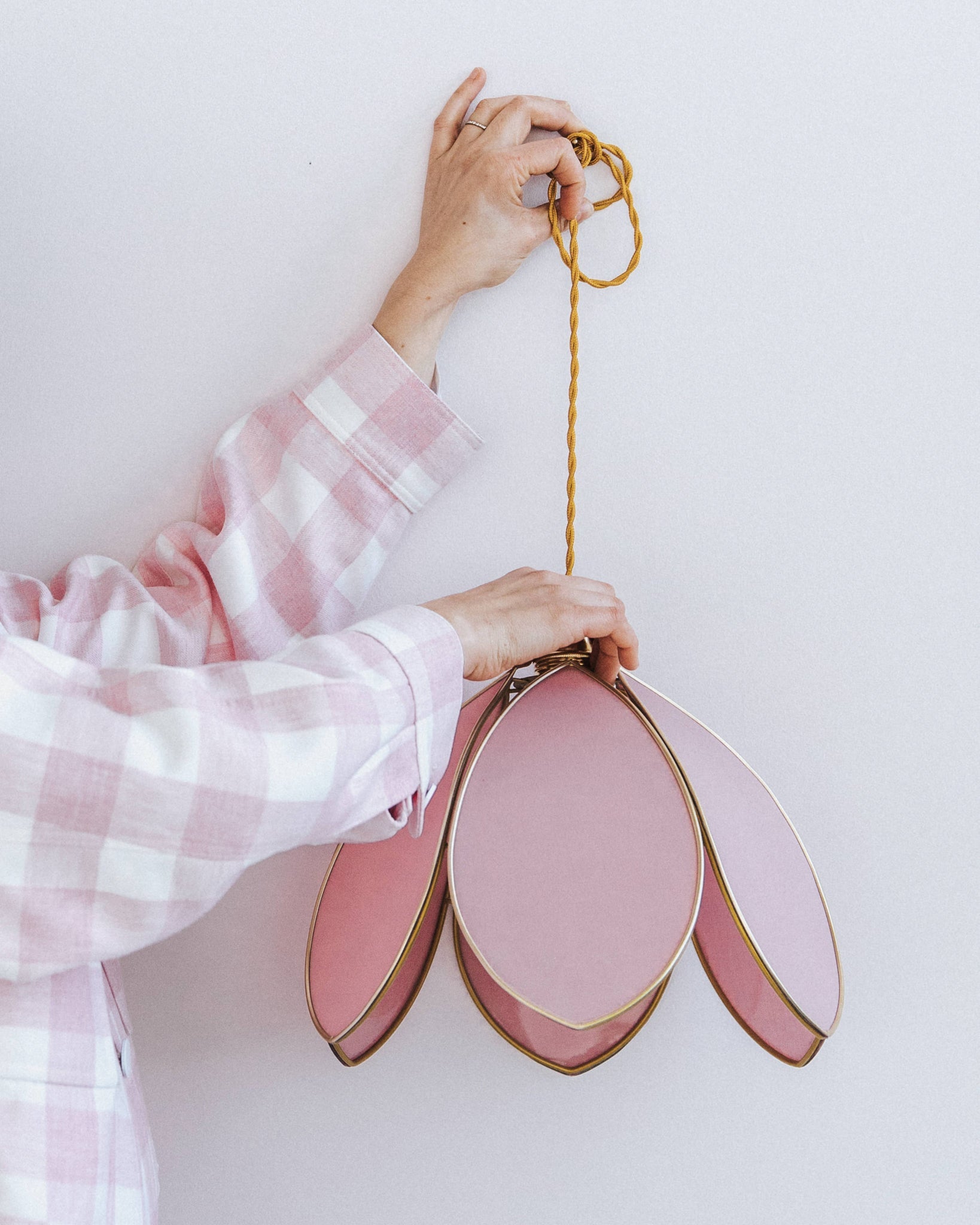 Suspension Fleur simple - Sugar et doré - Silly & Billy