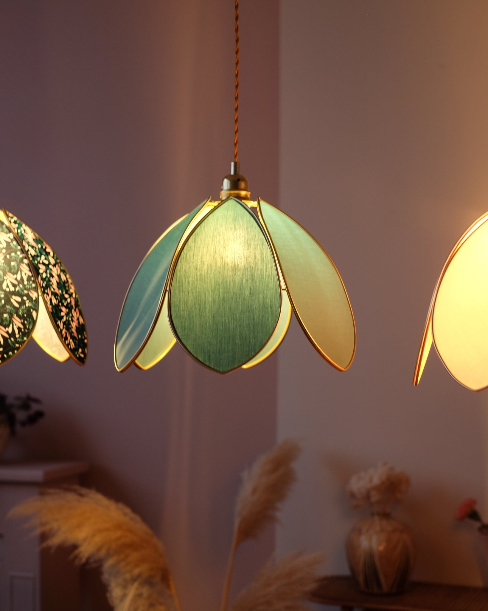 Suspension Fleur simple - Tempête et doré - Silly & Billy