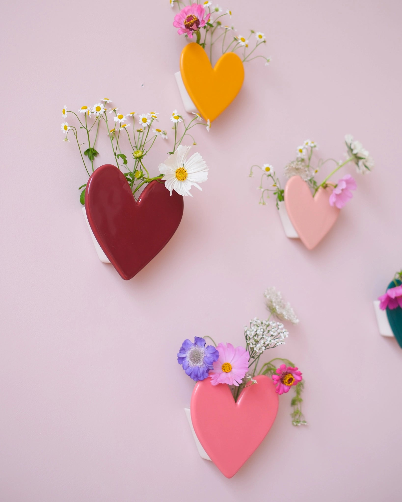 Vase mural Coeur - Grand modèle Framboise - Silly & Billy