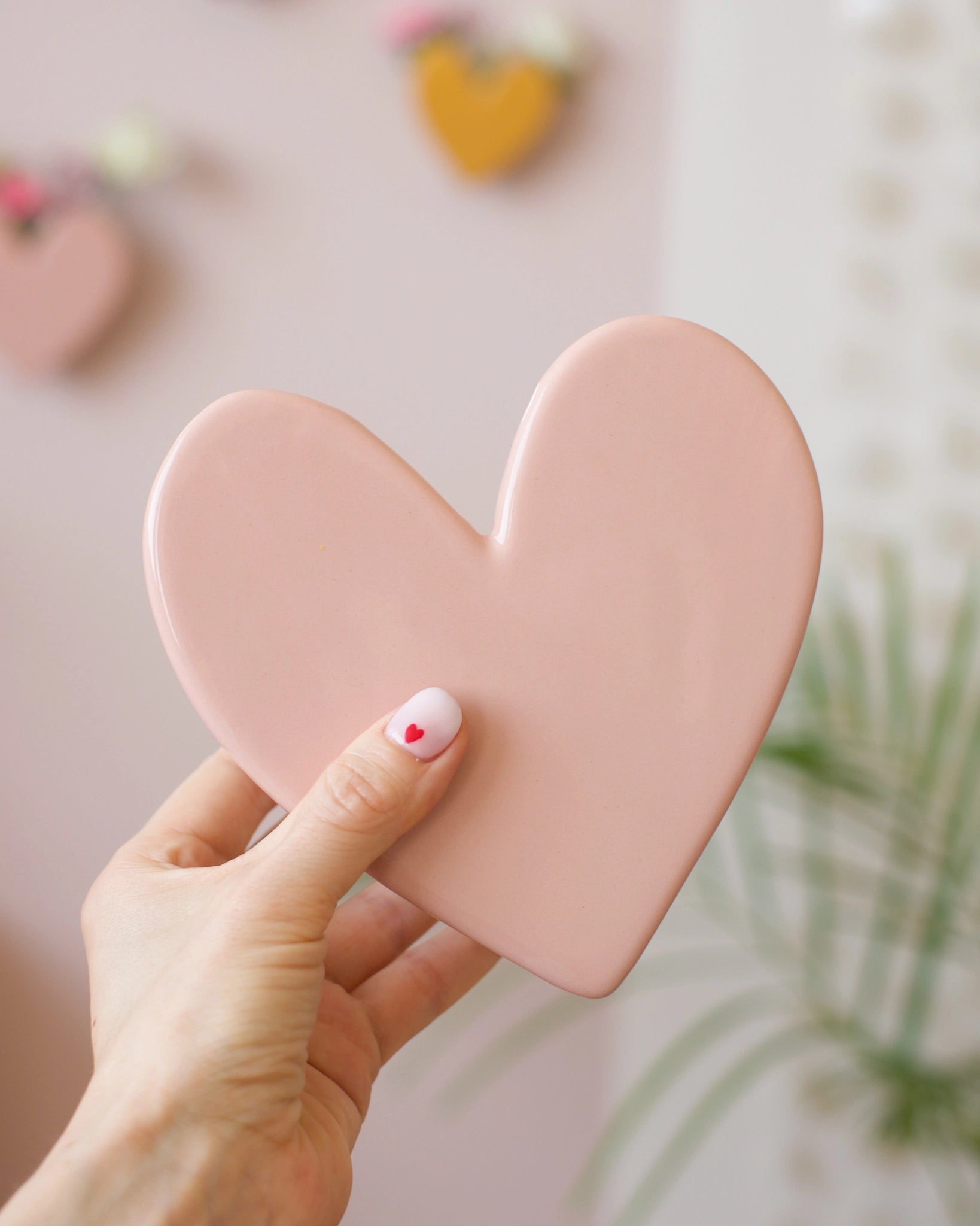 Vase mural Coeur - Grand modèle Nude - Silly & Billy