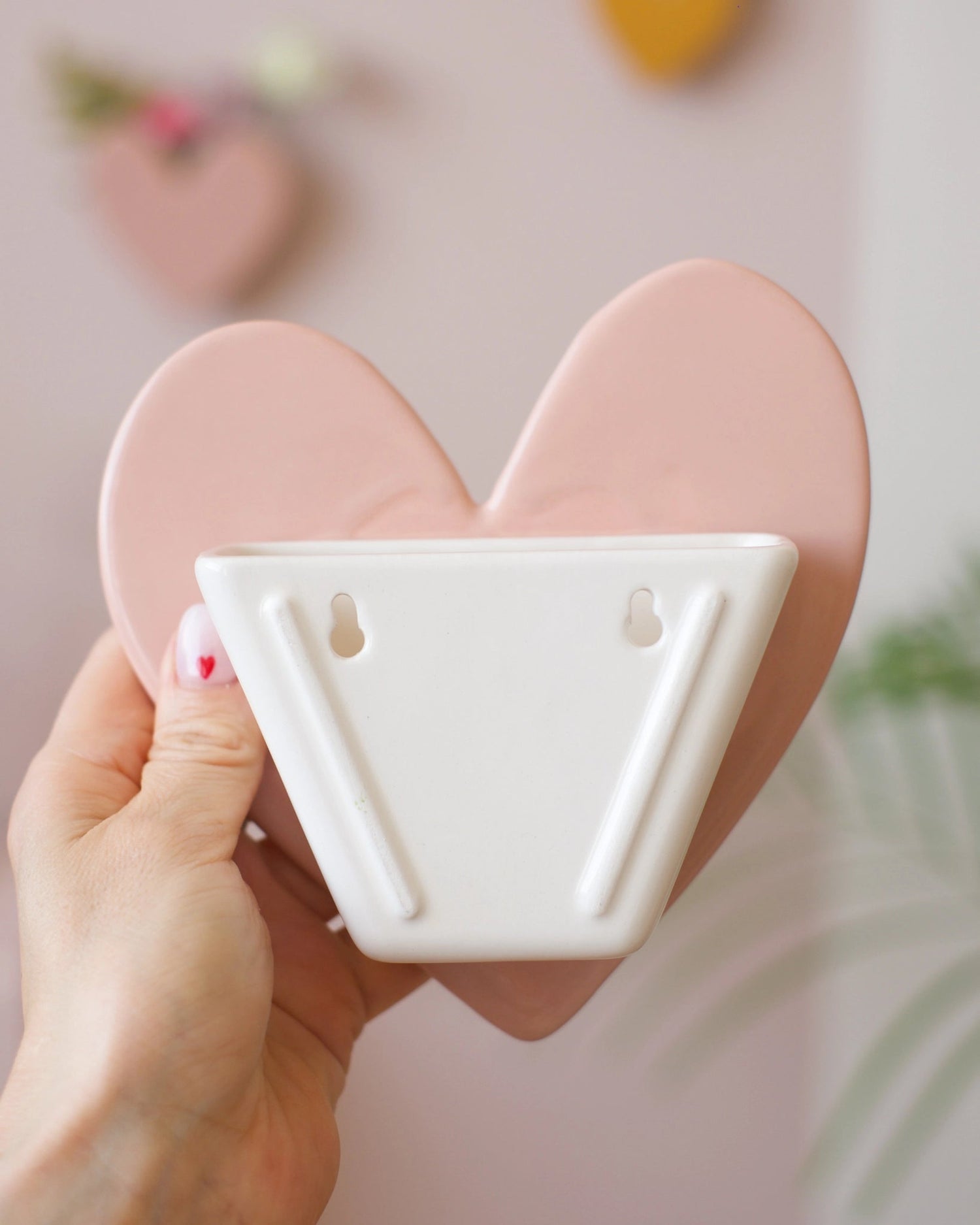 Vase mural Coeur - Grand modèle Nude - Silly & Billy