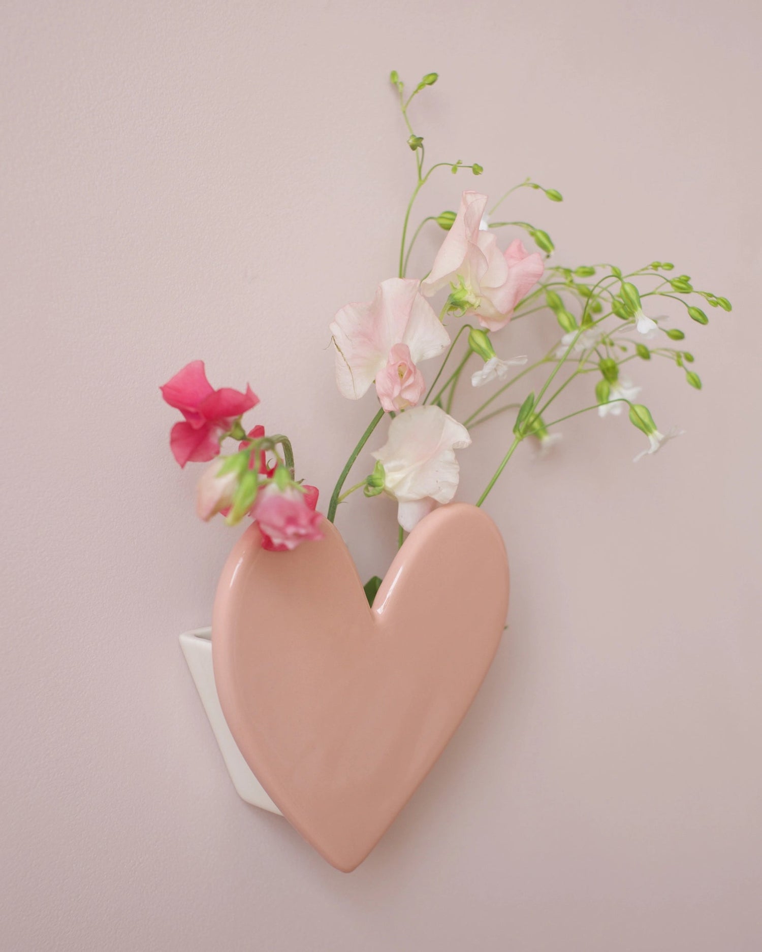 Vase mural Coeur - Grand modèle Nude - Silly & Billy