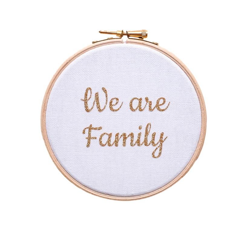 Cadre We are Family