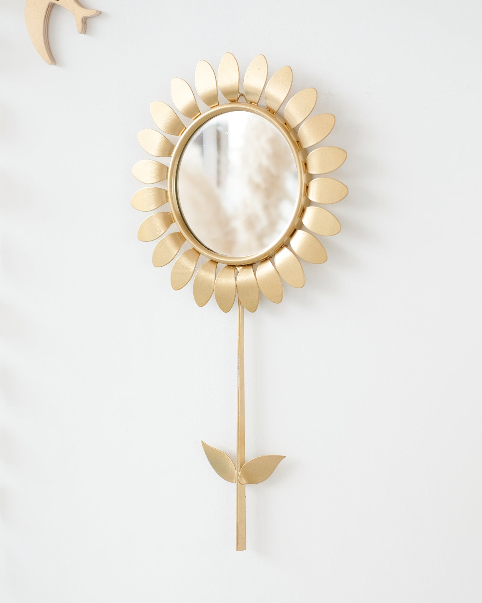 Ancien miroir Fleur en métal doré