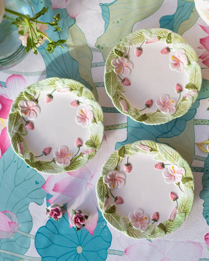 3 assiettes en barbotine aux fraises - Silly &amp; Billy