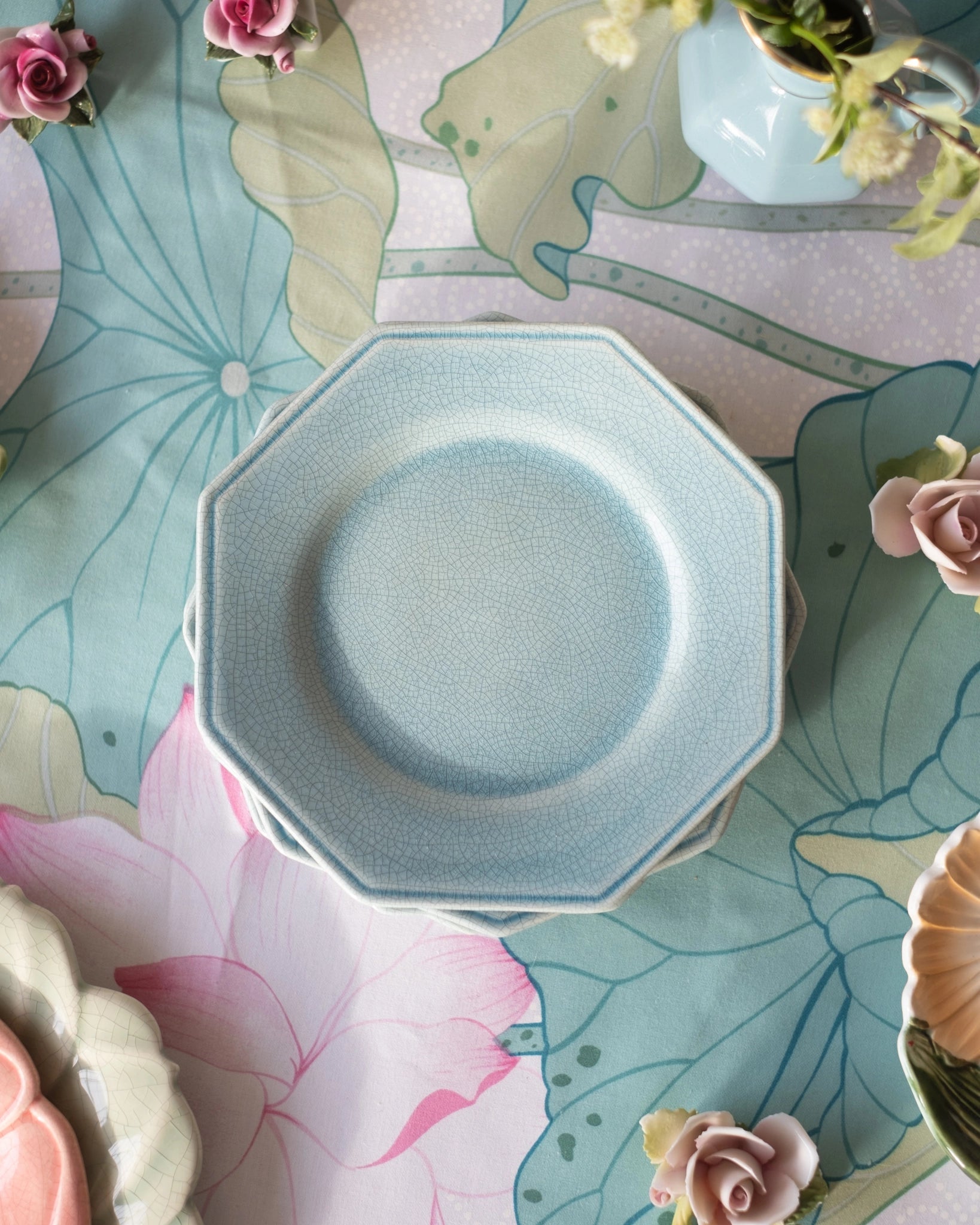 4 petites assiettes en faïence turquoise de Charolles - Silly &amp; Billy