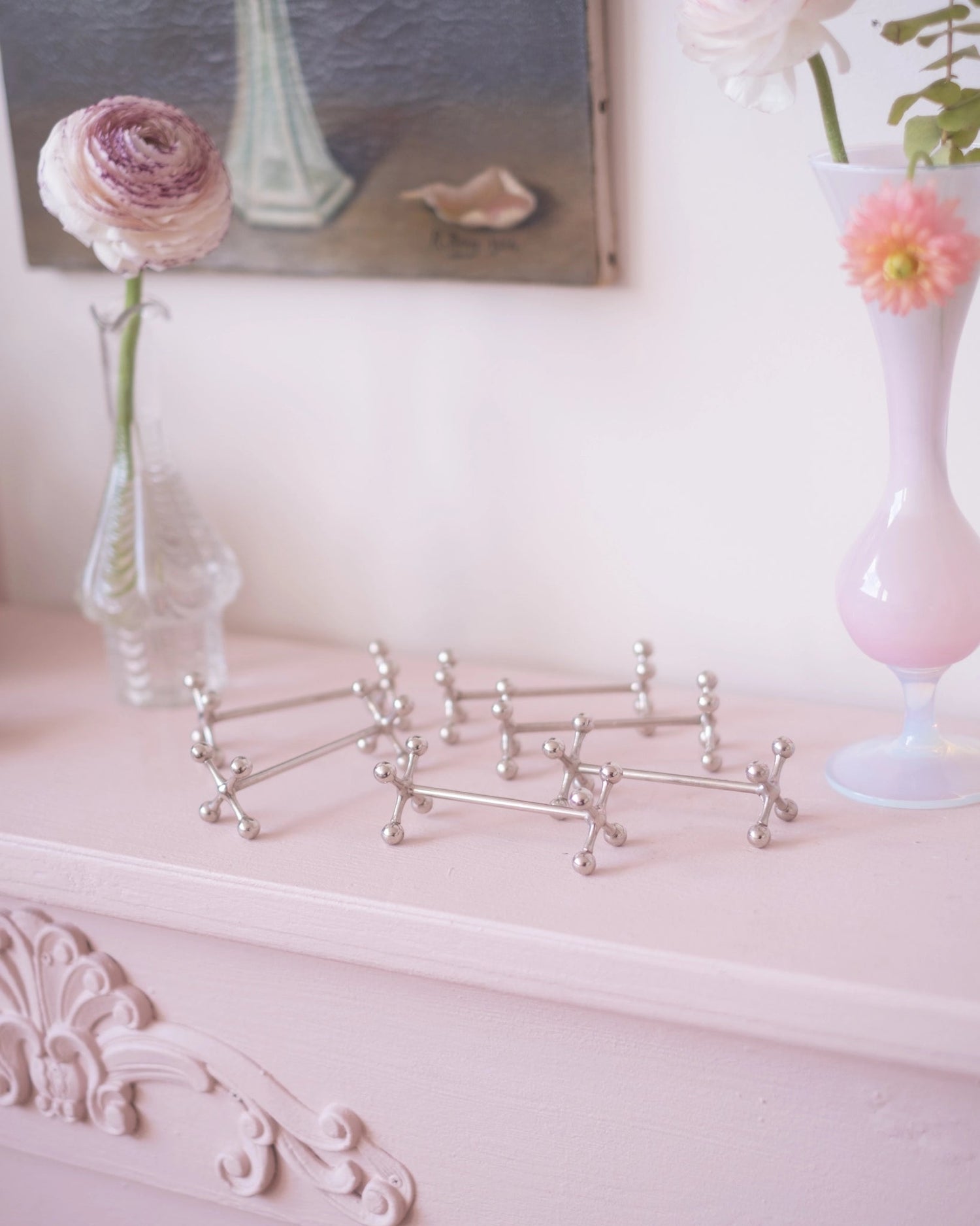 6 anciens porte - couteaux en métal argenté - Silly &amp; Billy