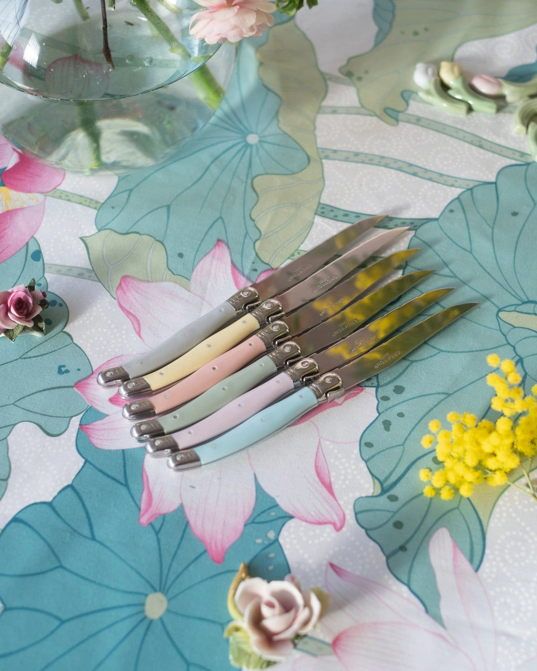 6 couteaux Laguiole Jean Dubost coloris pastel - Silly &amp; Billy