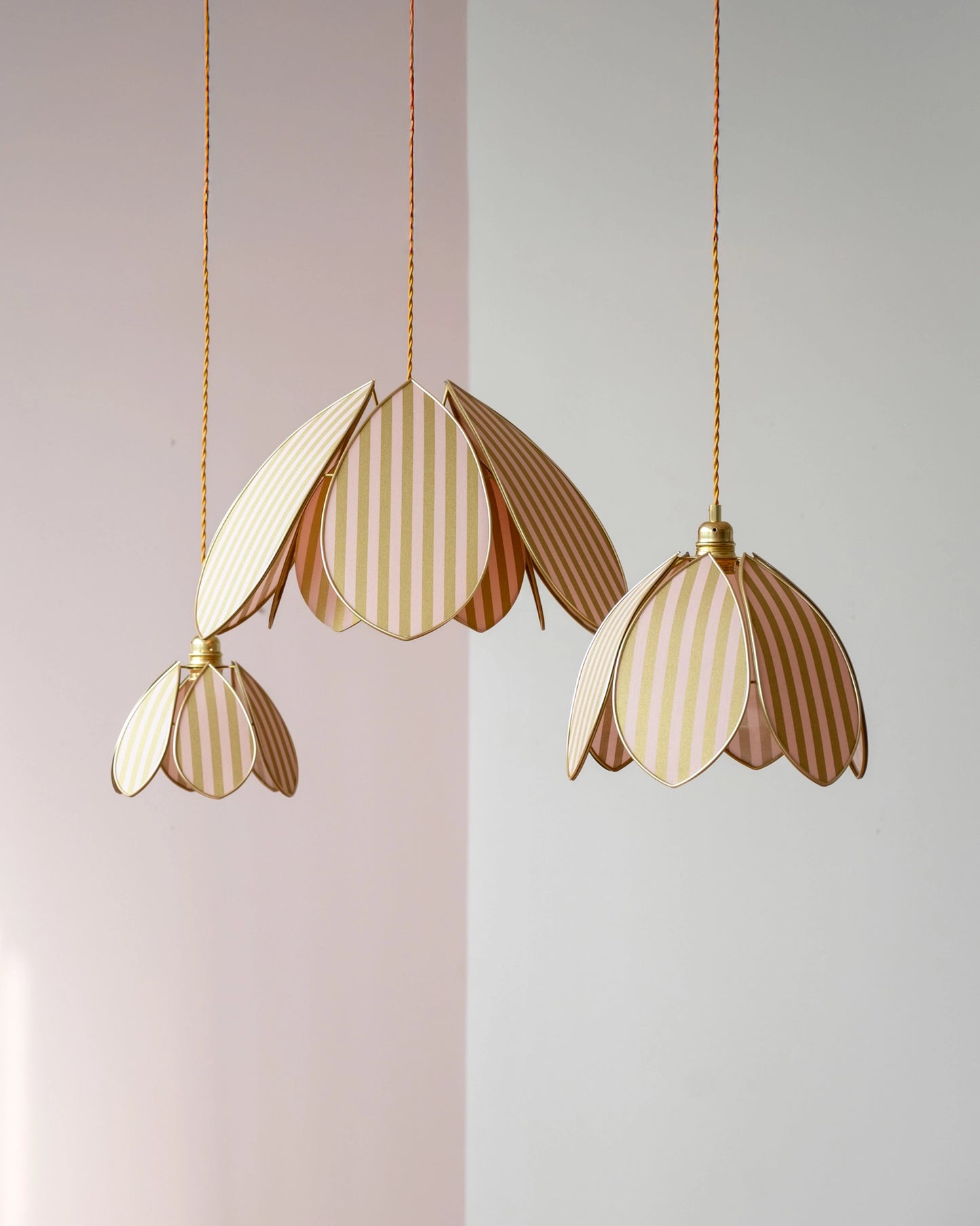 Suspension Fleur simple - Golden Hour