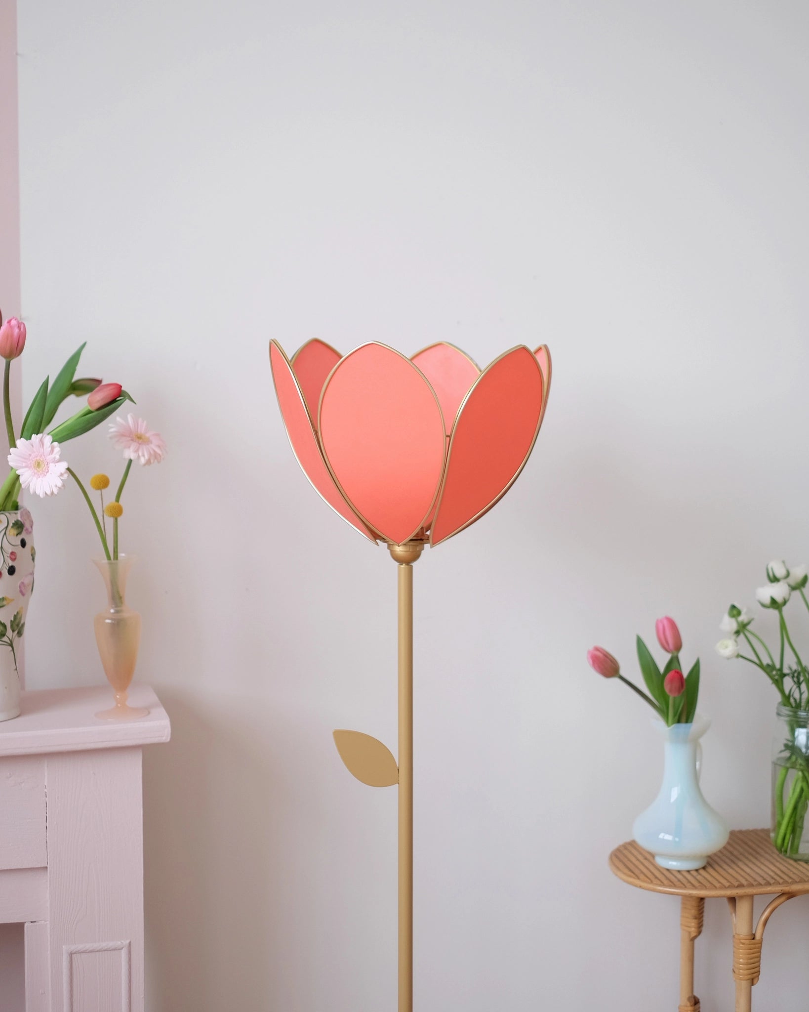 Pied de lampadaire et abat-jour fleur simple - Pamplemousse