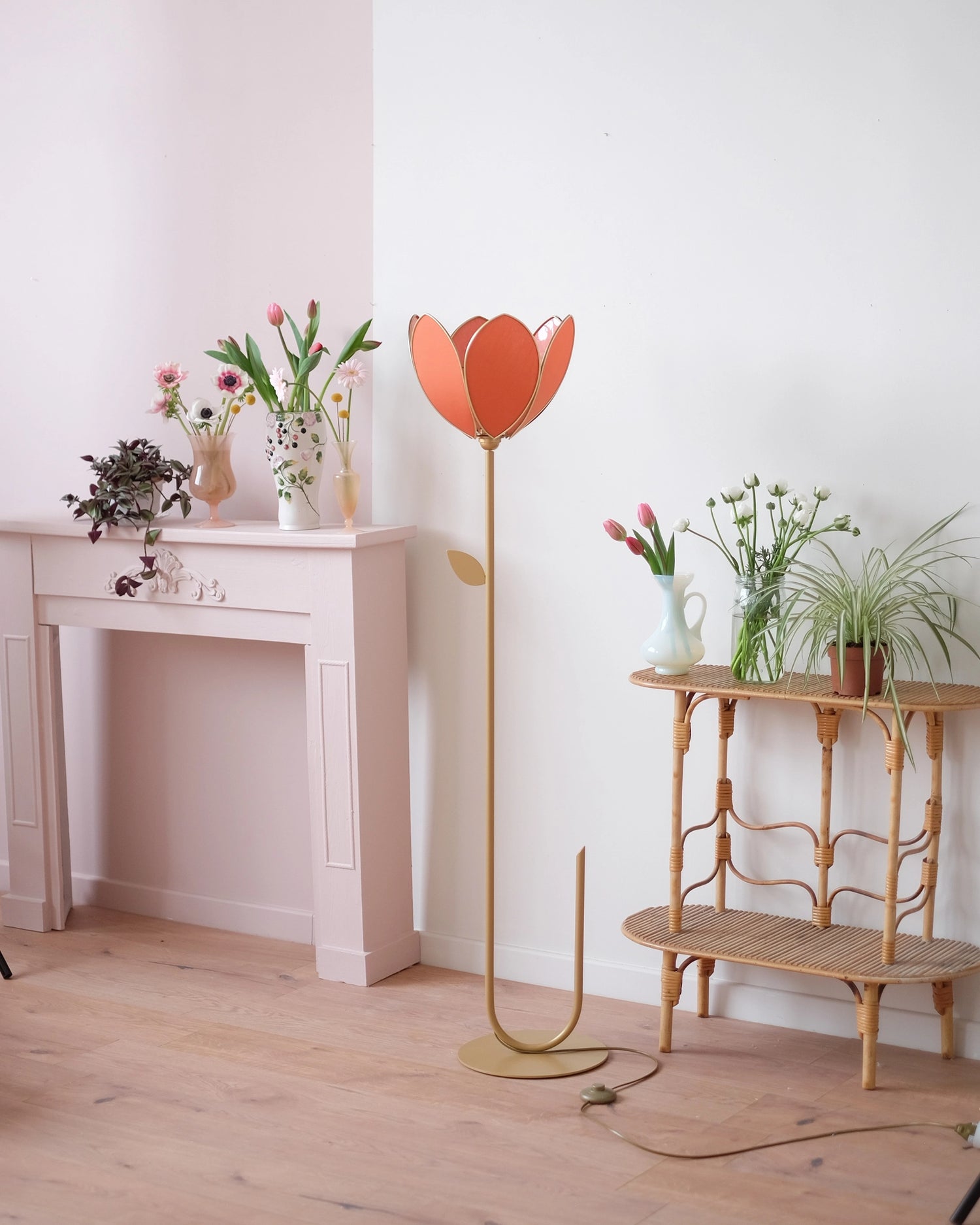 Pied de lampadaire et abat-jour fleur simple - Ocre