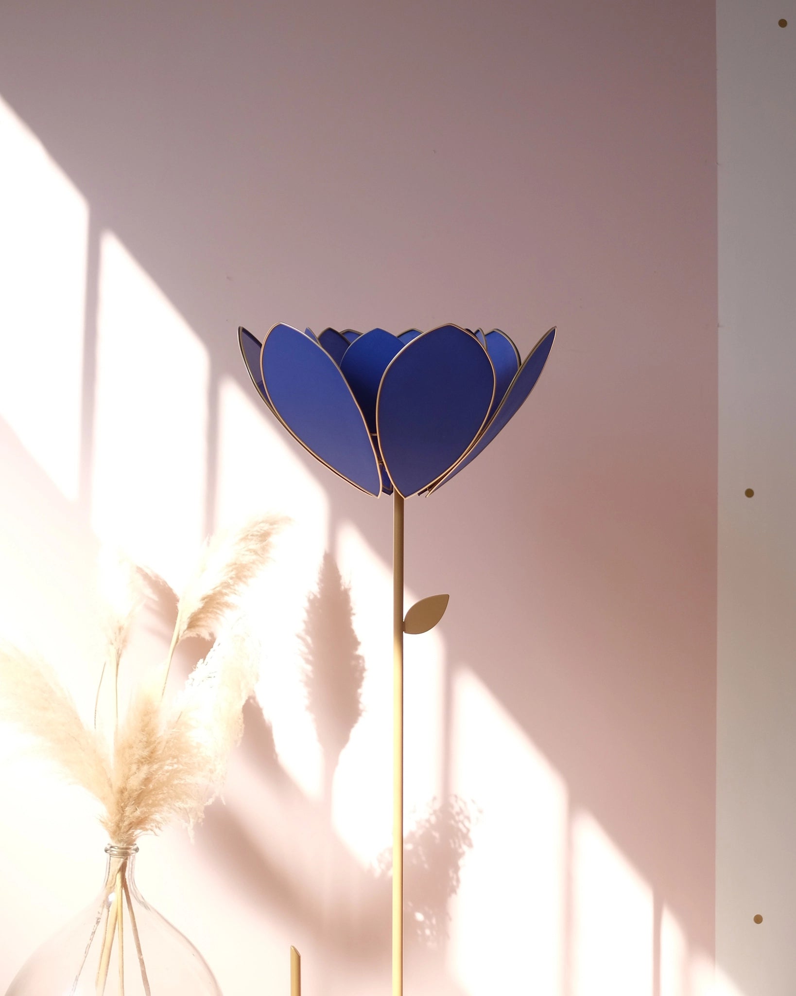 Pied de lampadaire et abat-jour fleur double - Bleu royal