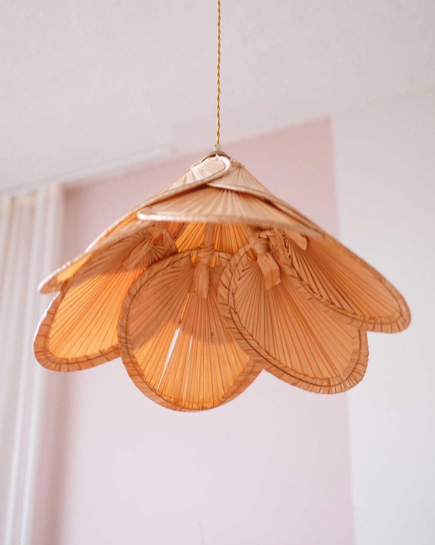 Grande suspension palme vintage en osier