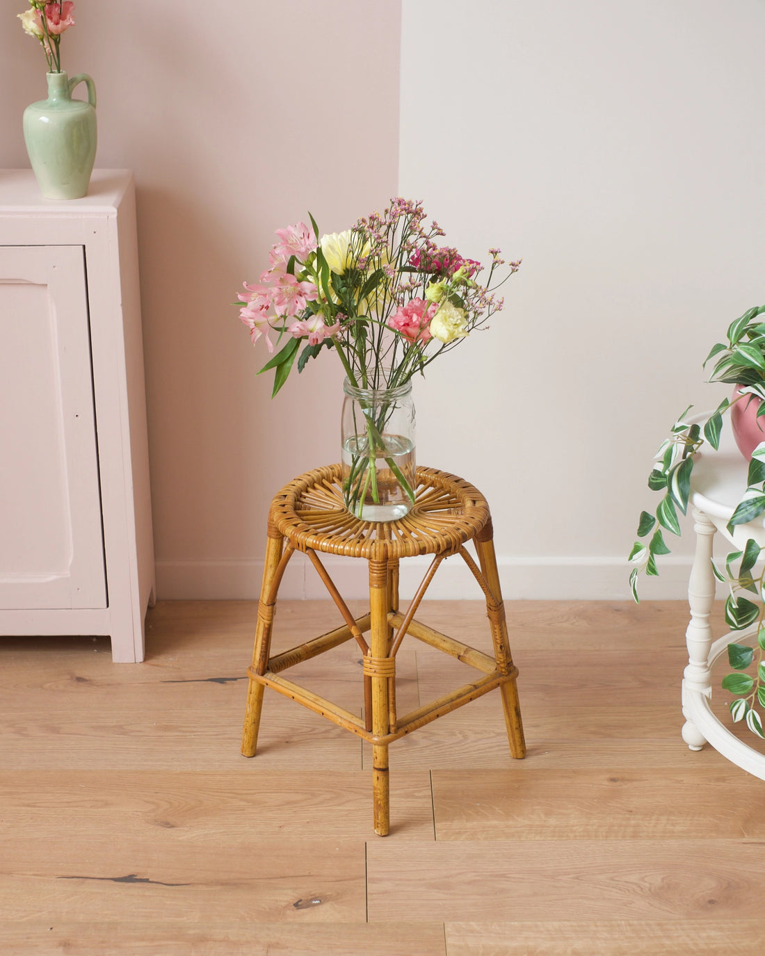 Tabouret vintage en rotin
