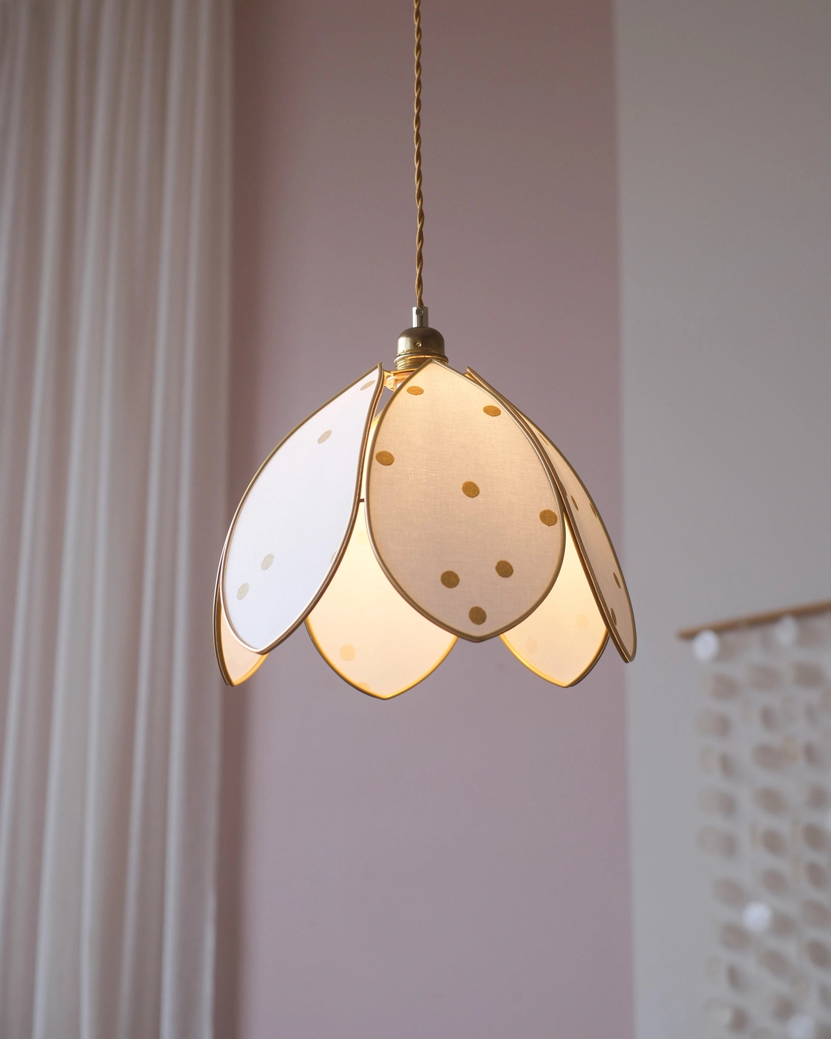 Suspension Fleur simple - Pois dorés
