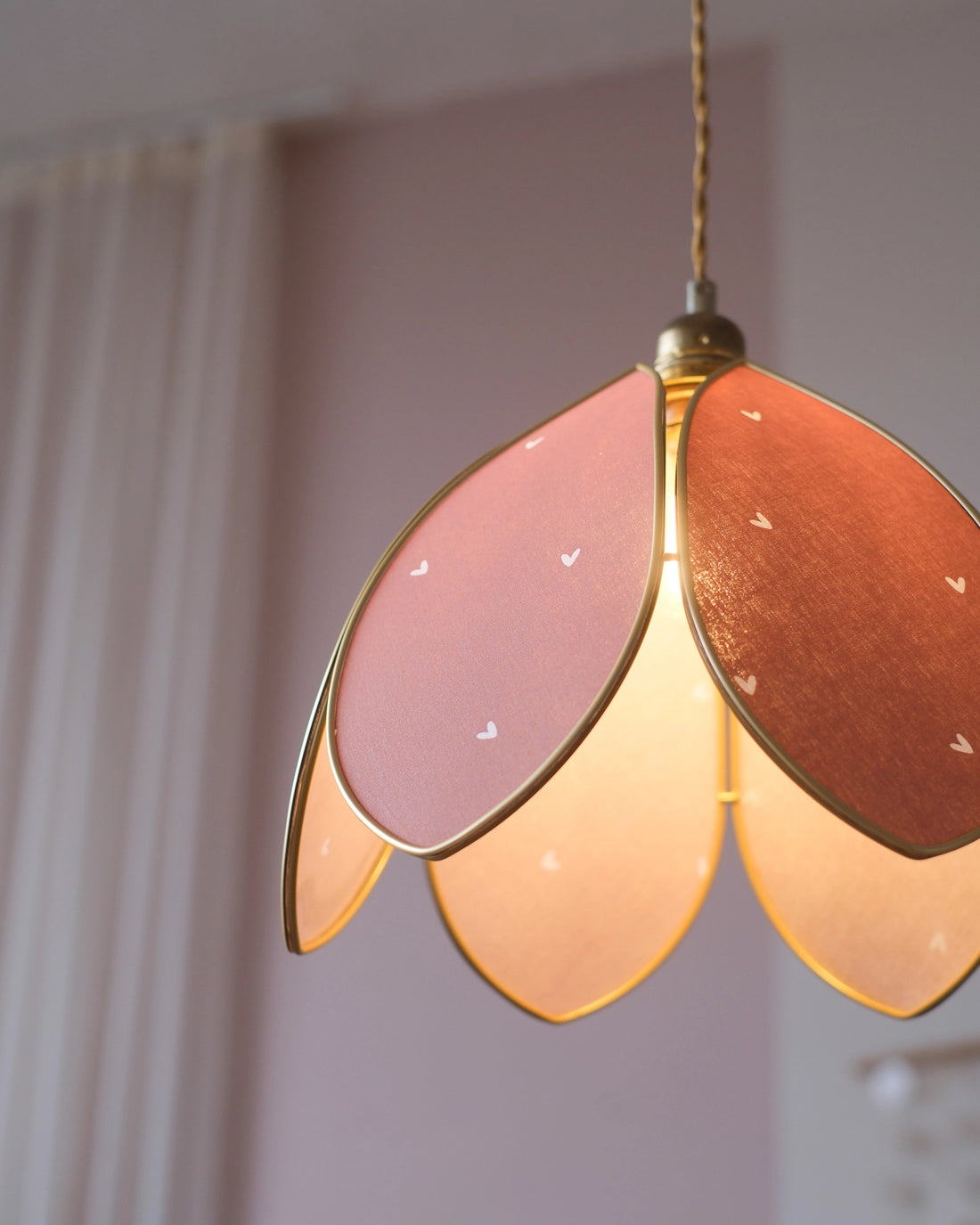 Suspension Fleur simple - Petits coeurs