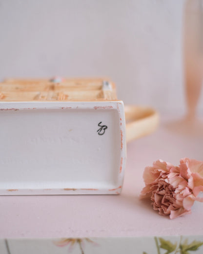 Ancienne théière en porcelaine anglaise - Vaisselier